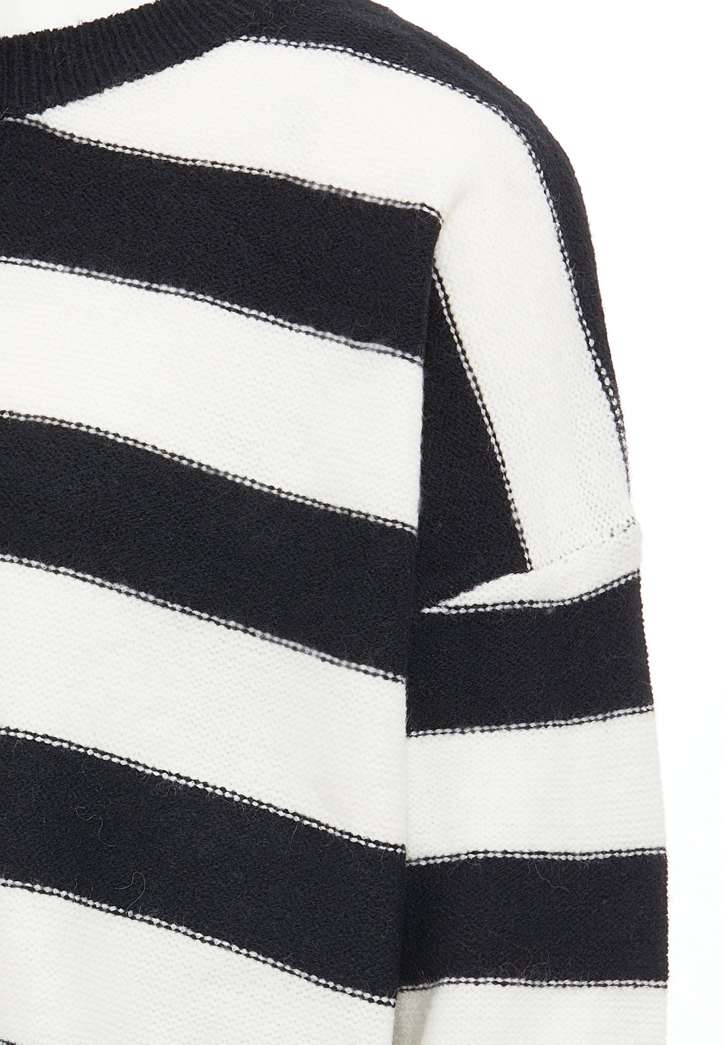 Faina Women's Sweater