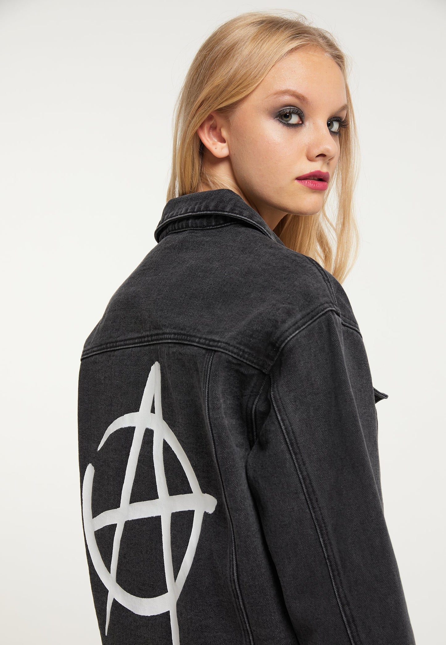 Mymo rocks Women's Denim Jacket