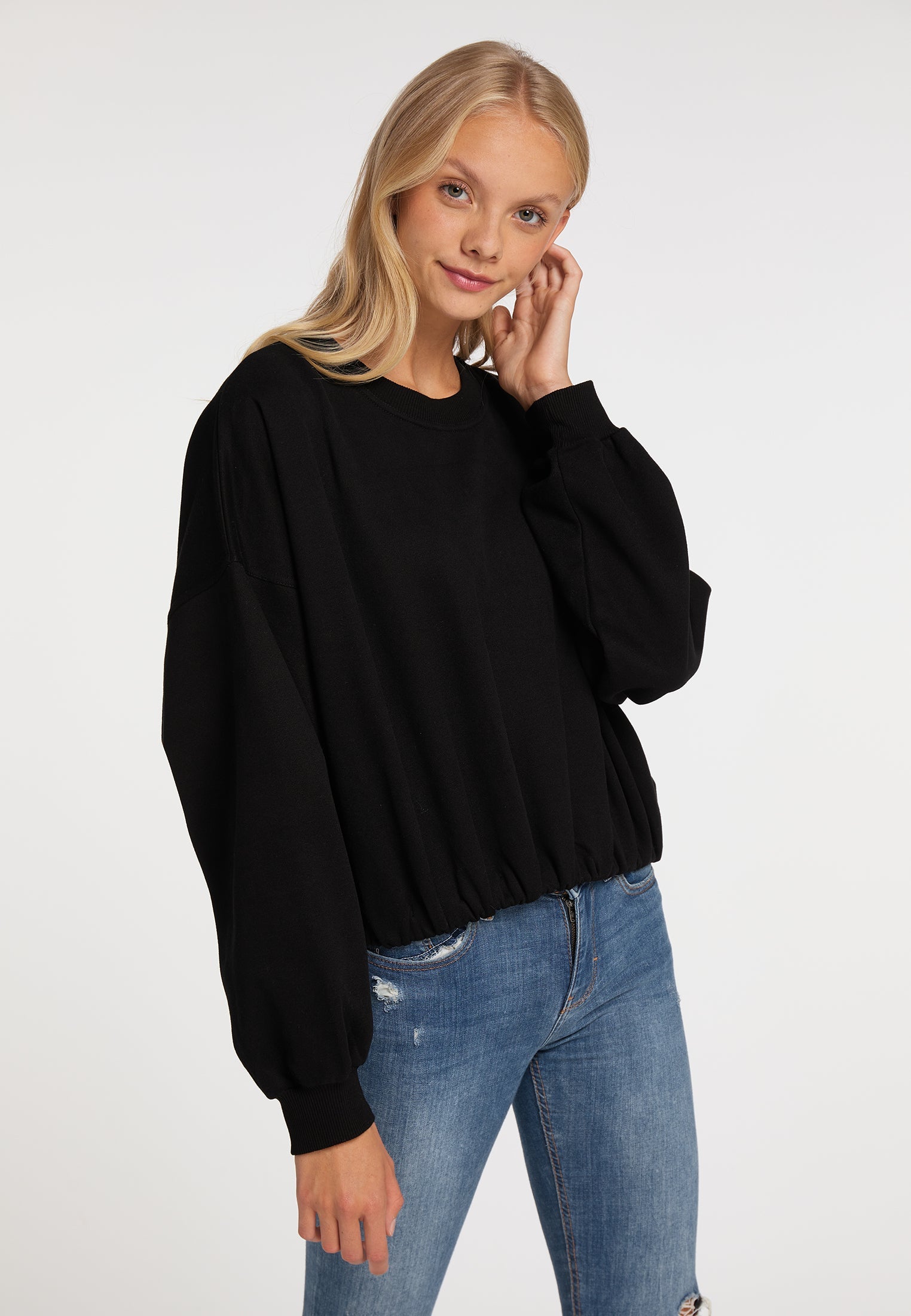 Mymo Women's Sweatshirt