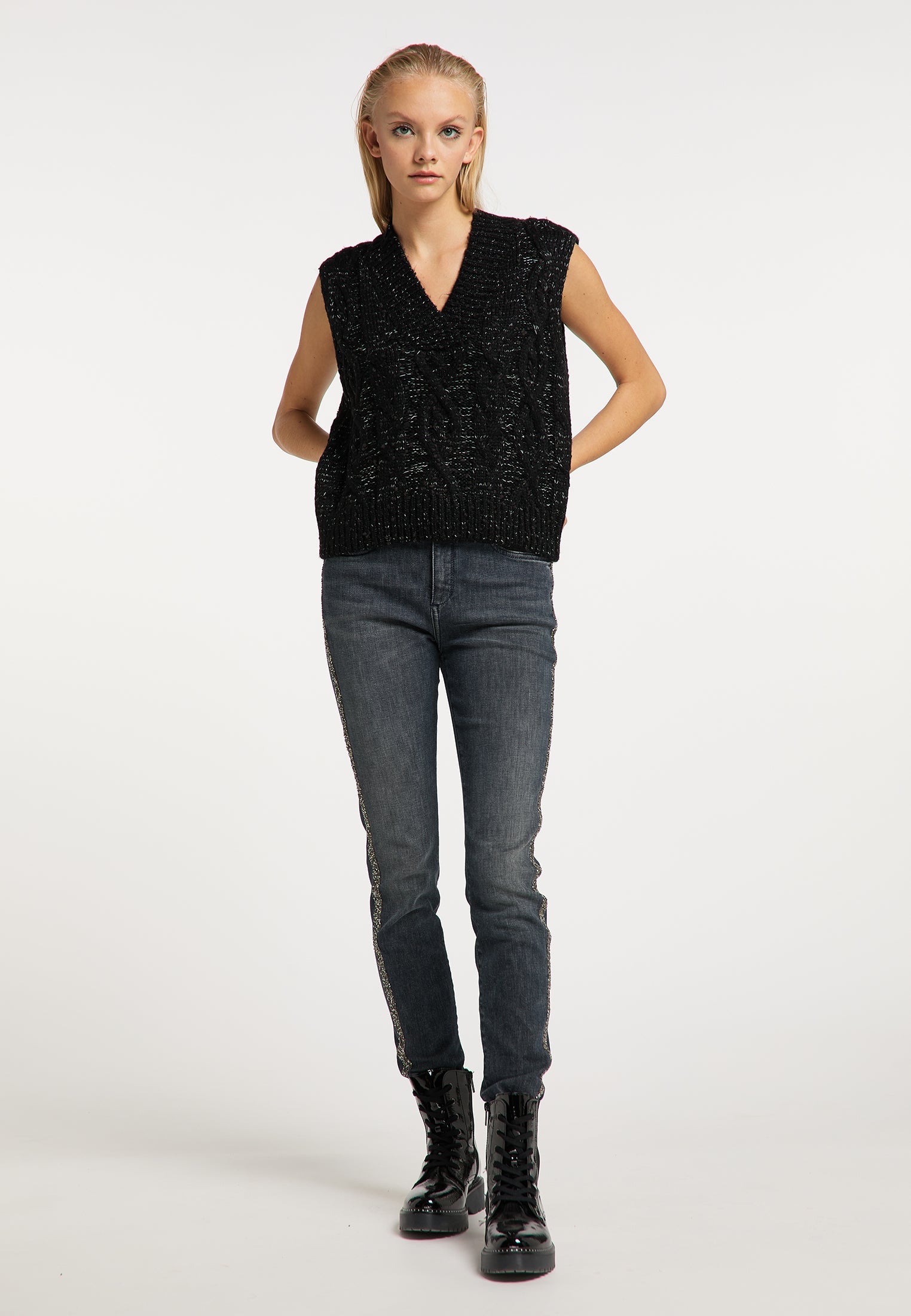 Mymo rocks Women's Knitted Sweater Vest