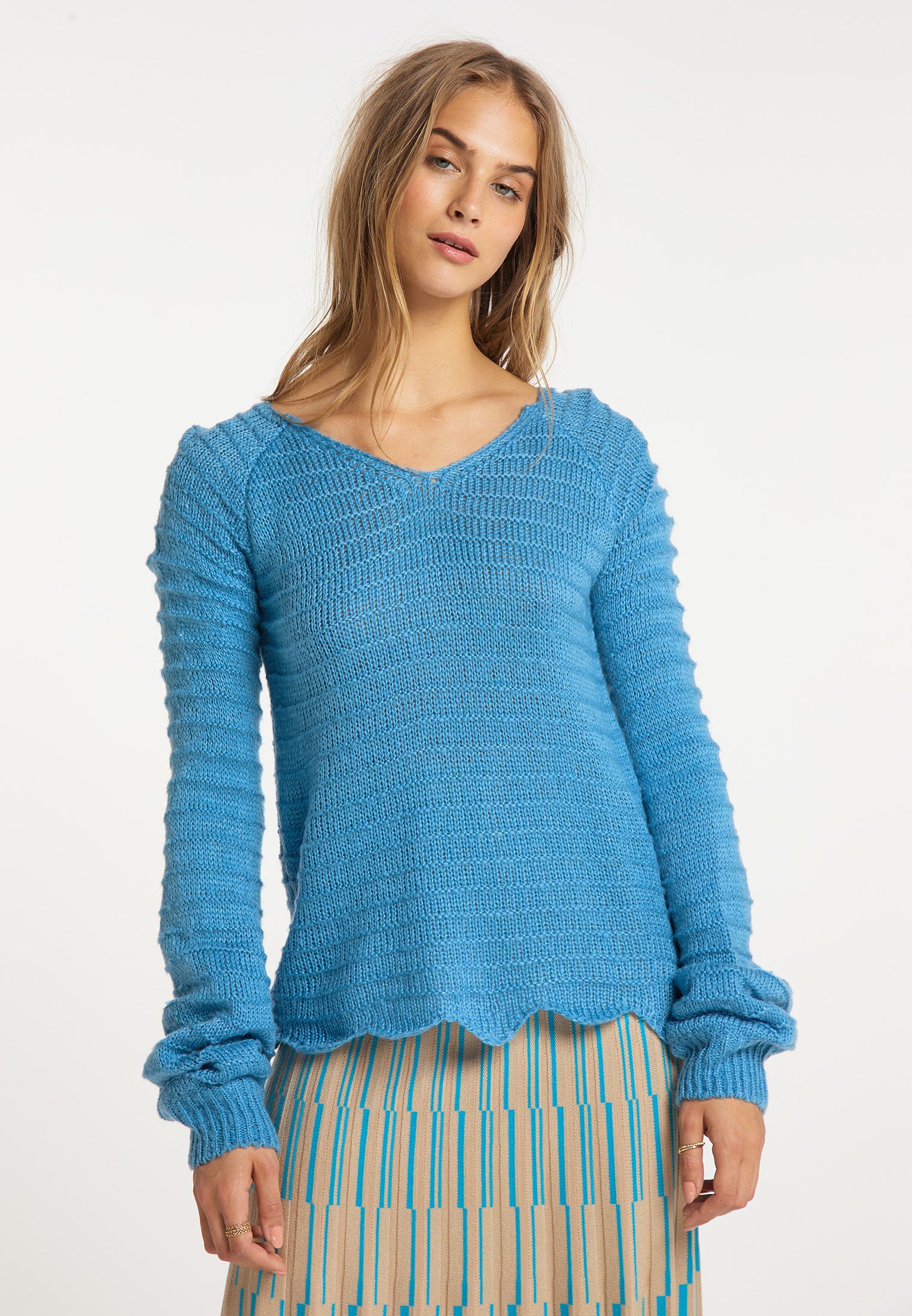 IZIA Women's Knitted Sweater