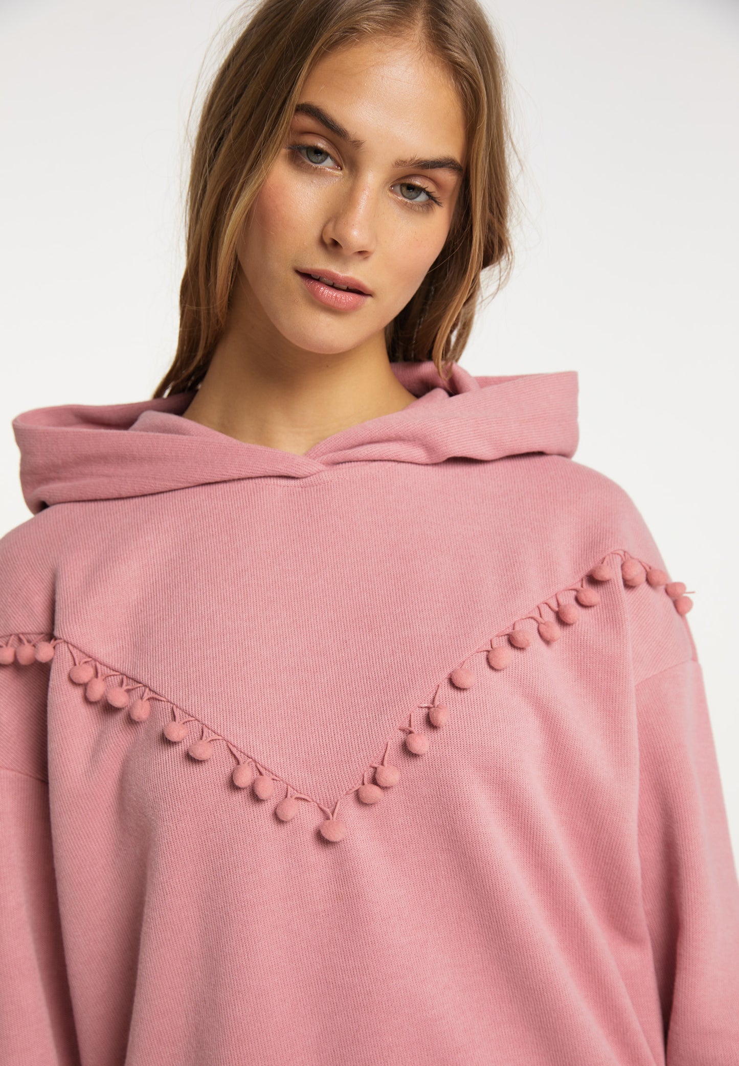 IZIA Women's Hooded Sweatshirt