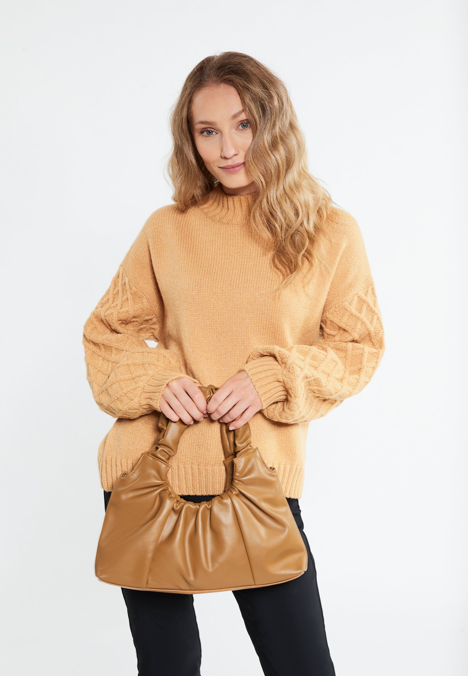 Risa Women's Handbag