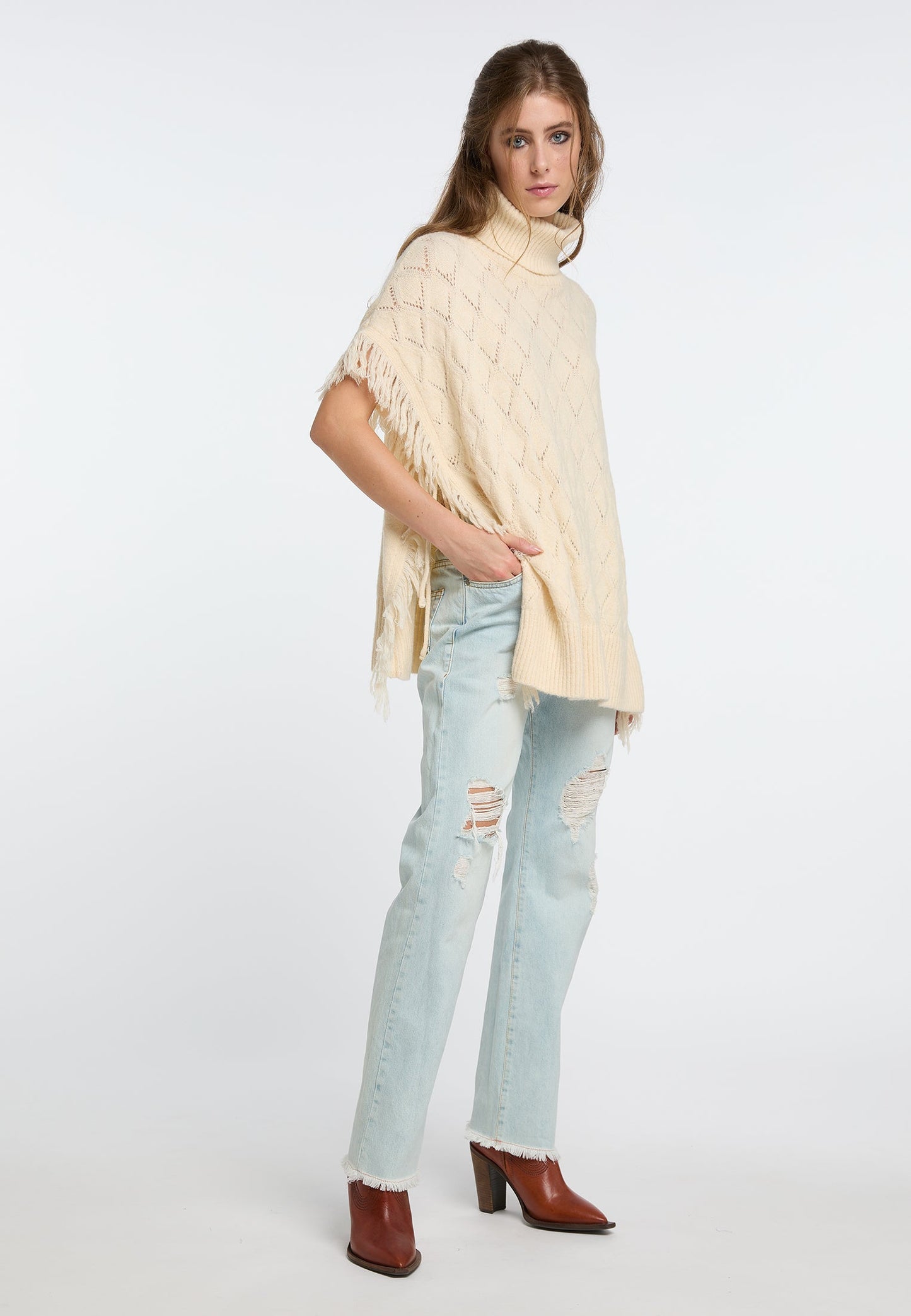 Izia Women's Knit Poncho