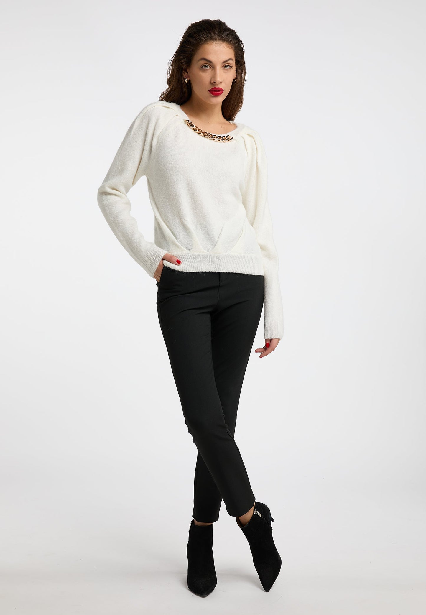 Faina Women's Sweater