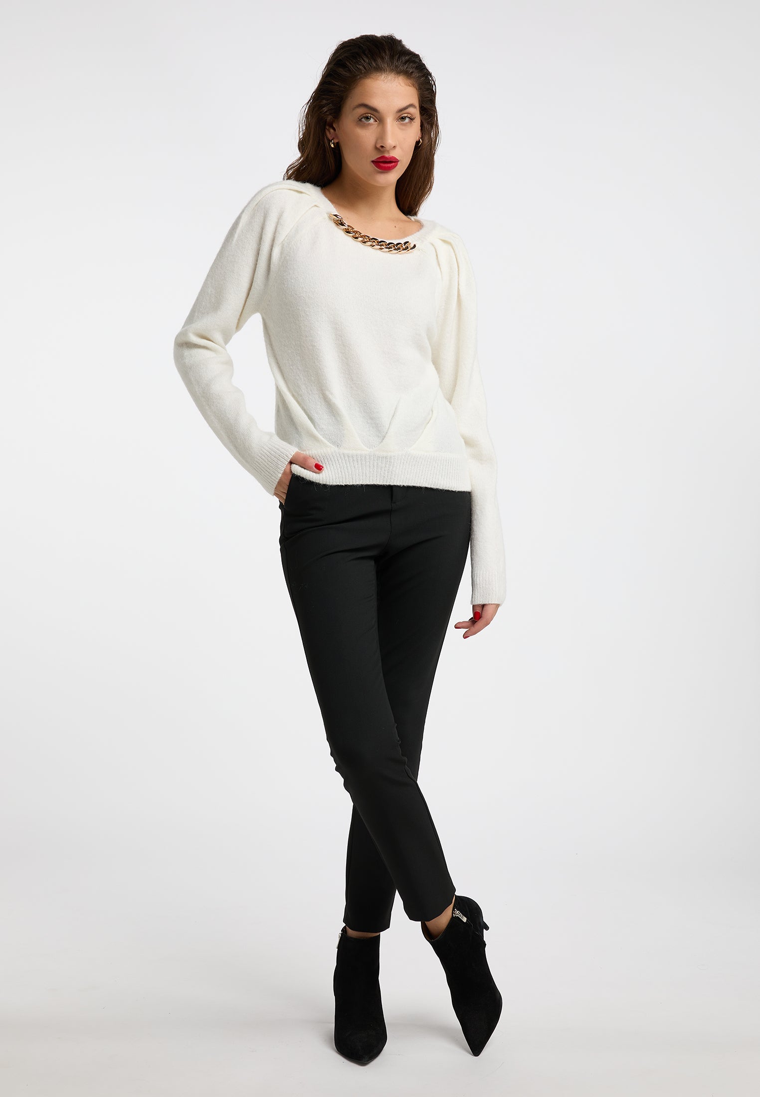 Faina Women's Sweater