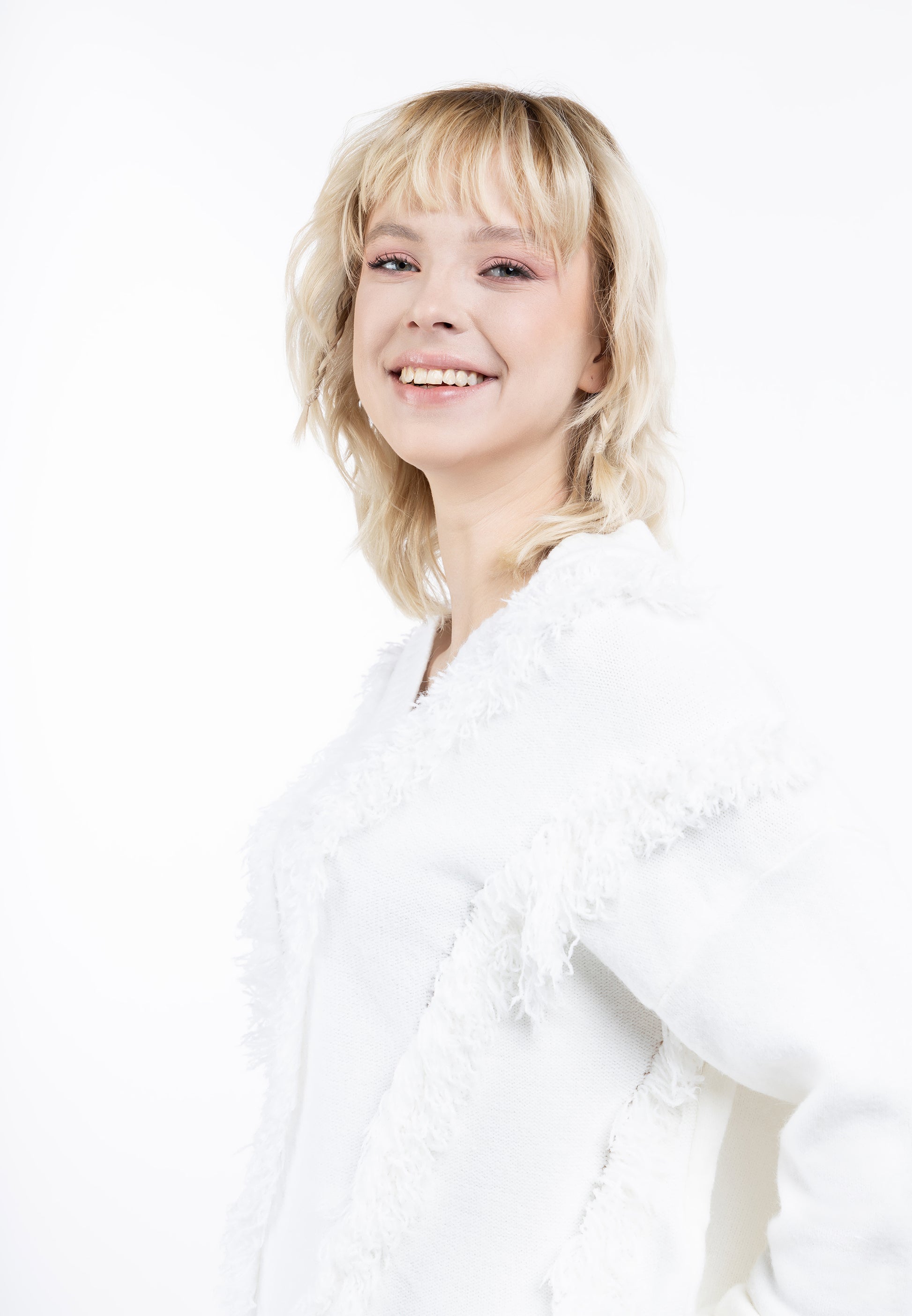 IZIA Women's Knitted Sweater