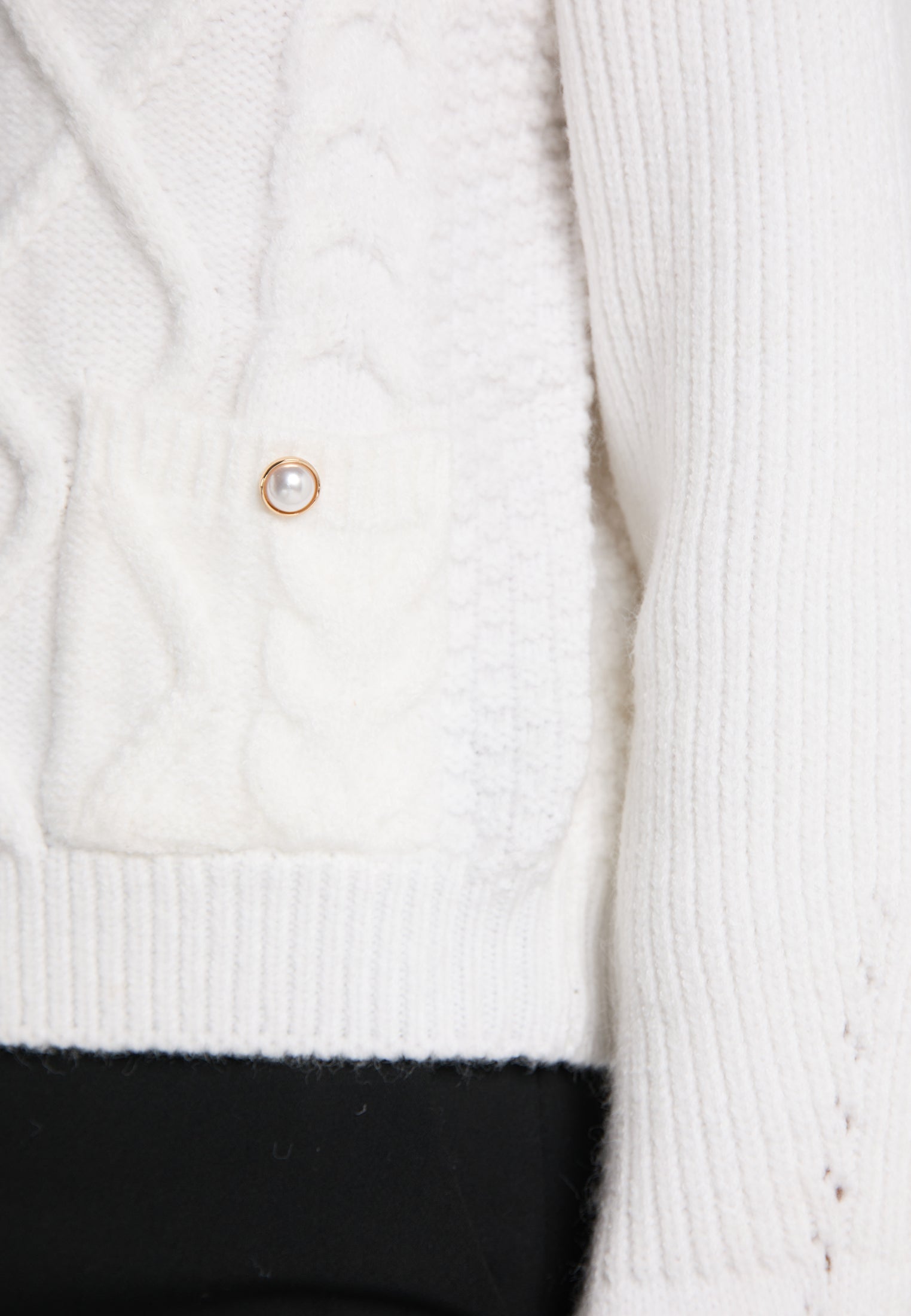 Faina Women's Cardigan