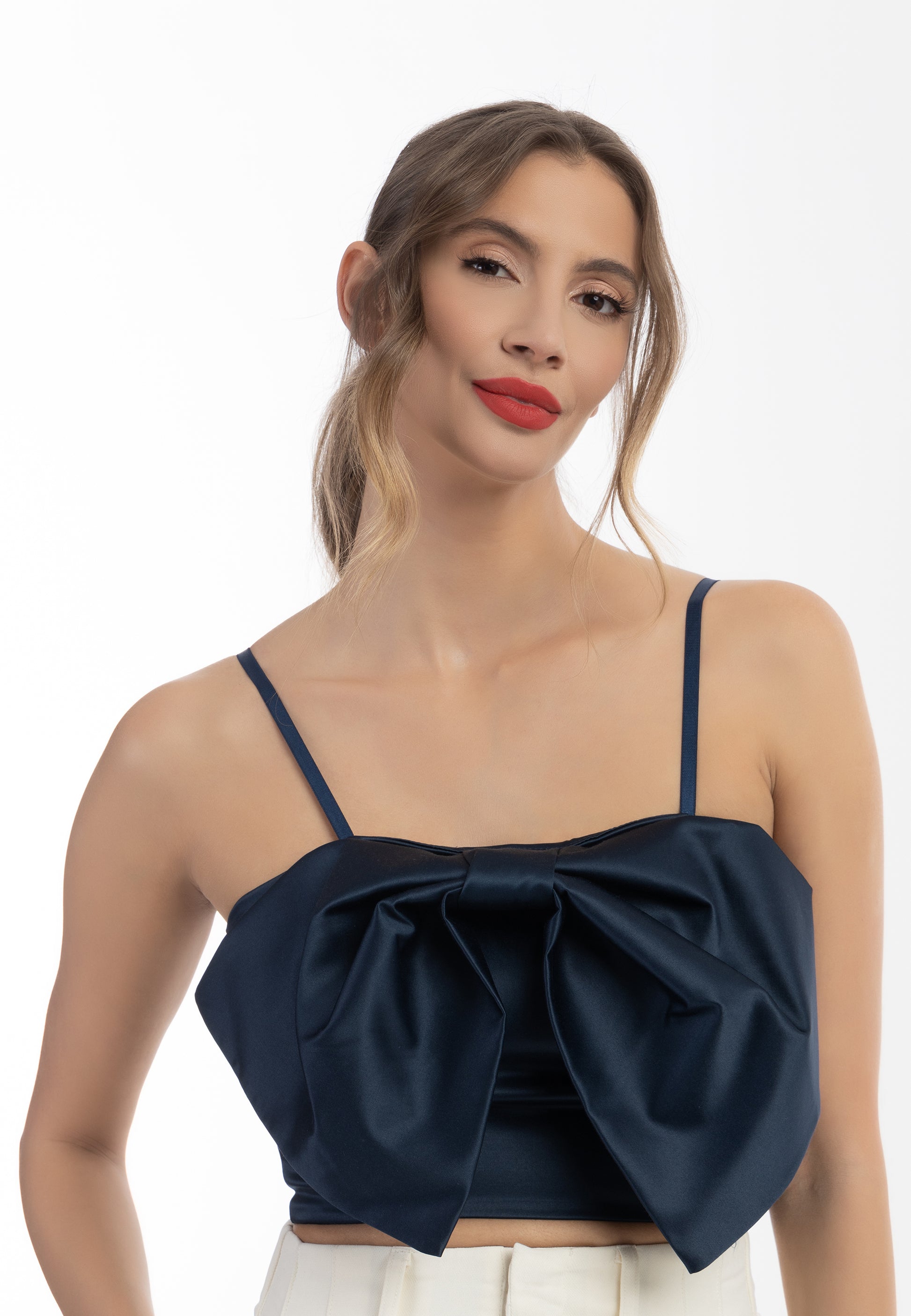 faina Women's Top With Bow