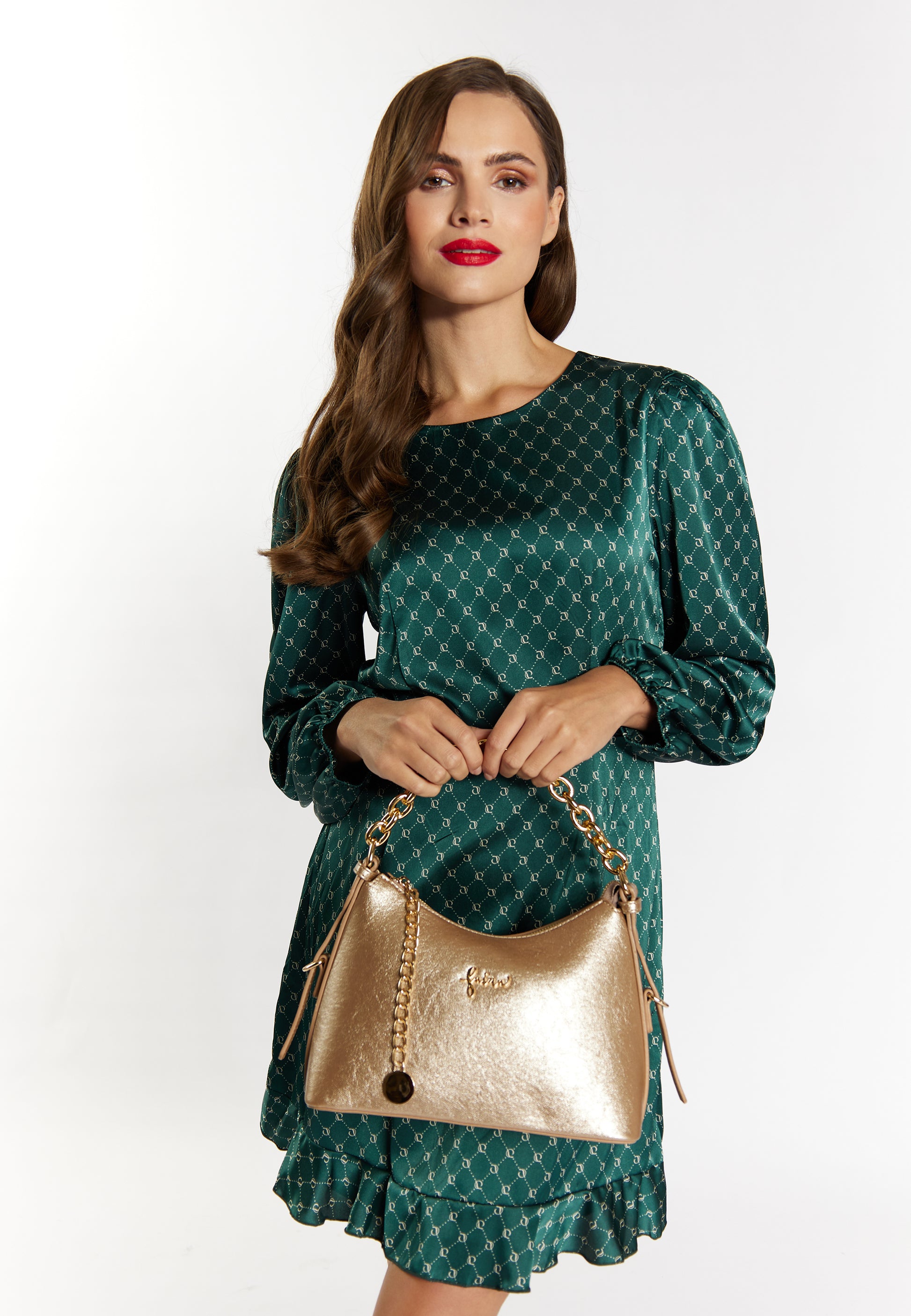 <source>
faina Kobiety torba na ramię
</source>