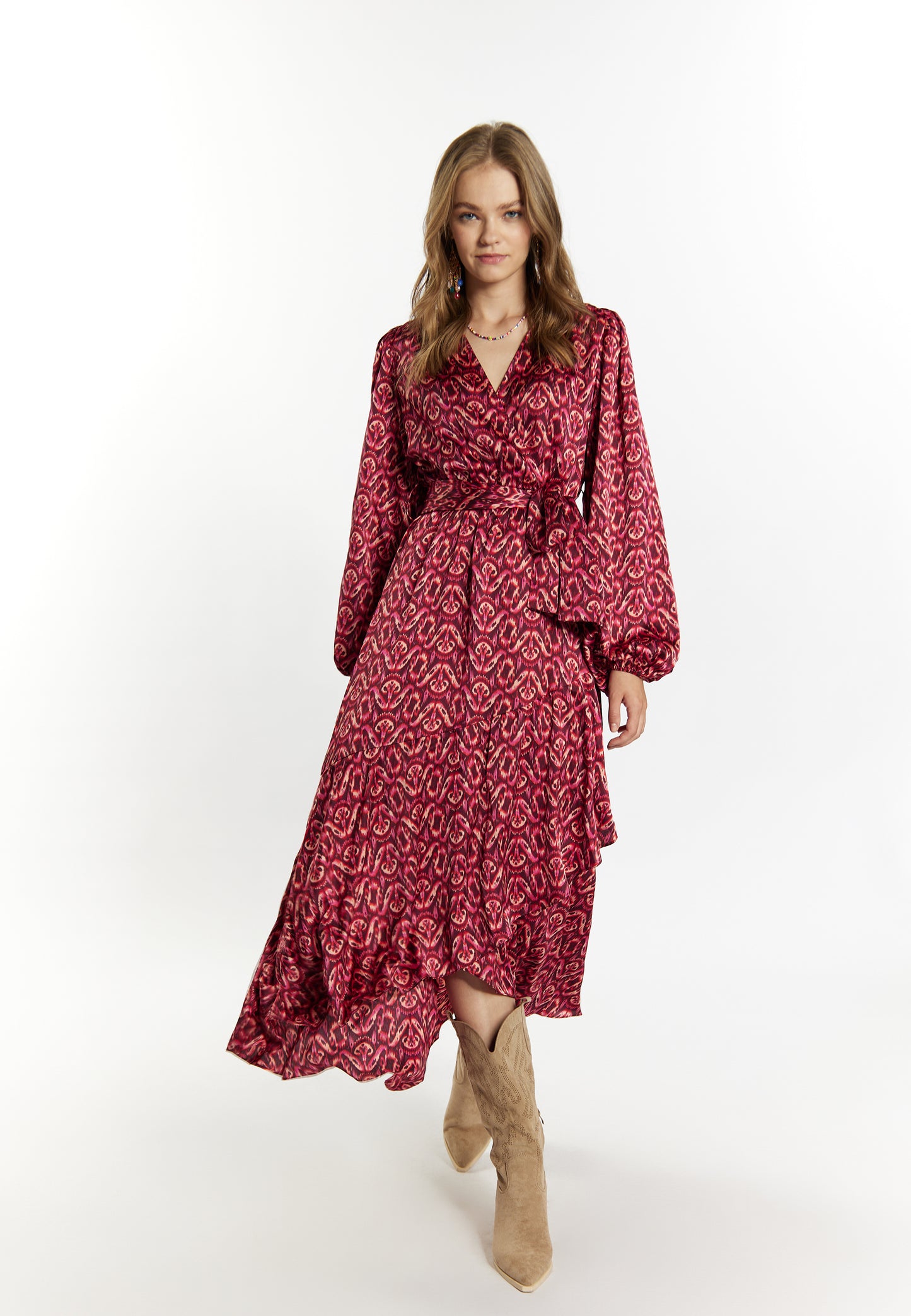 IZIA Sukienka Maxi Kobiety