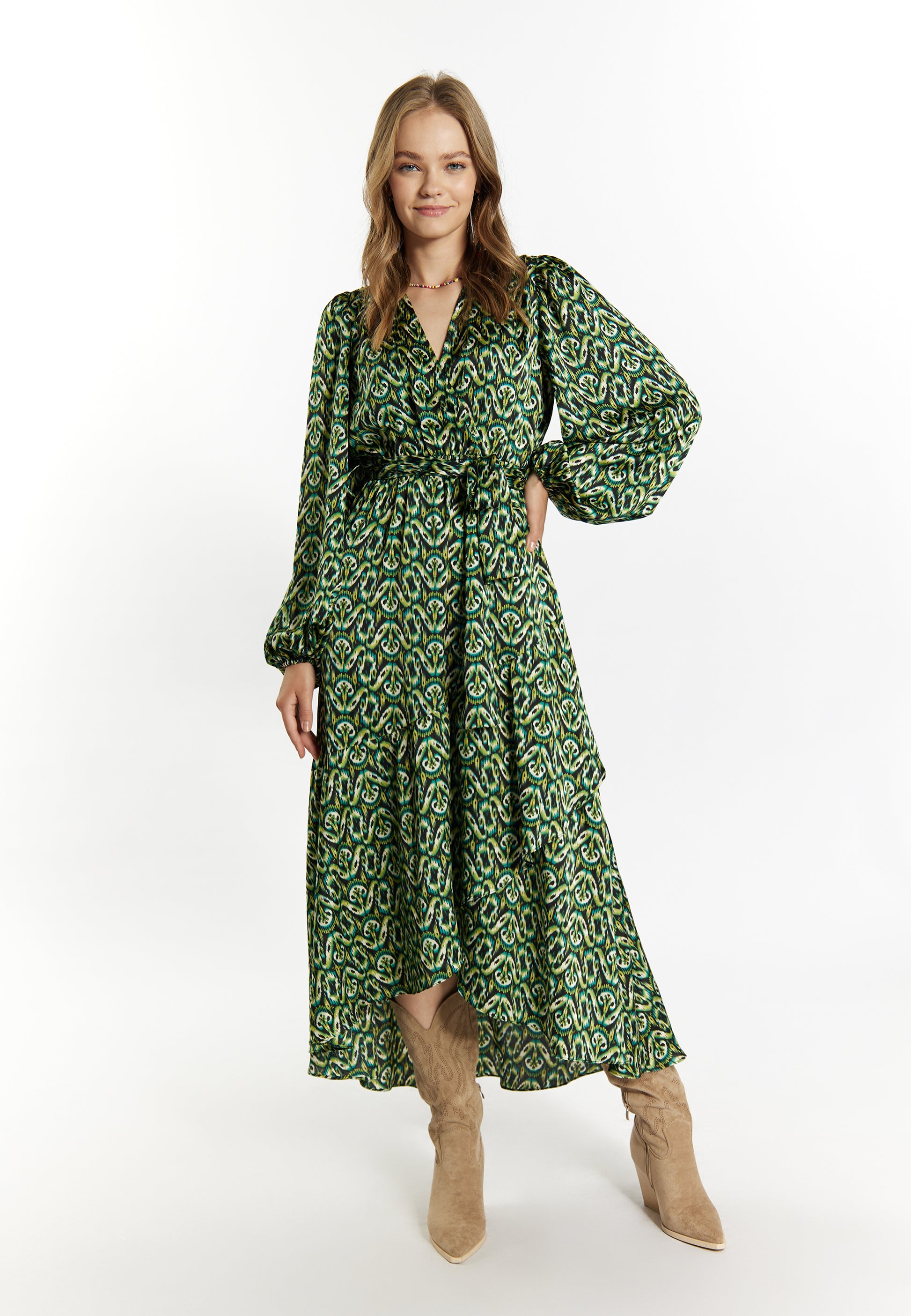 IZIA Sukienka Maxi Kobiety