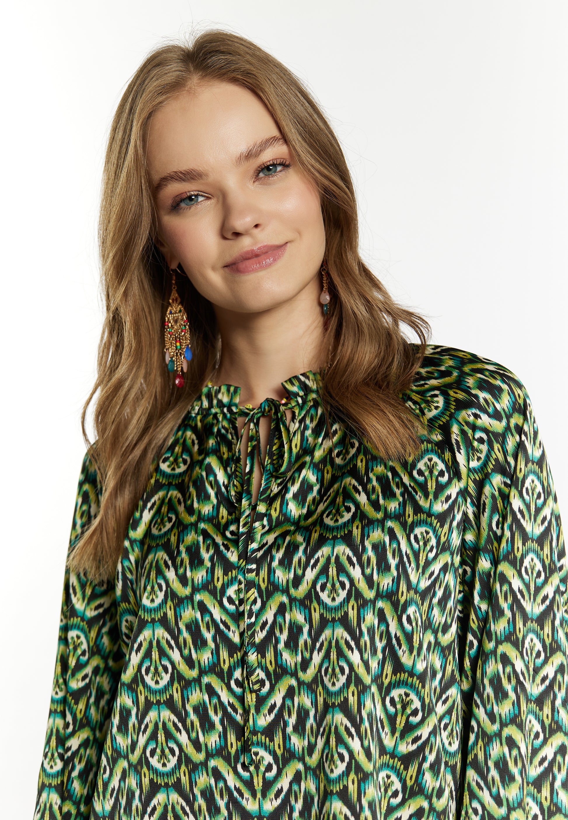 IZIA Women's Blouse