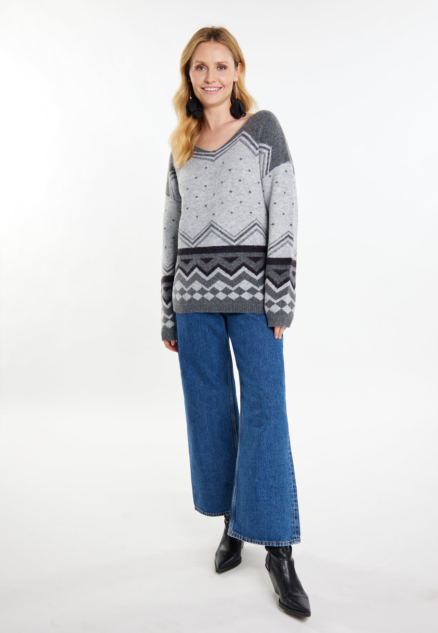 usha FESTIVAL Women's Sweater