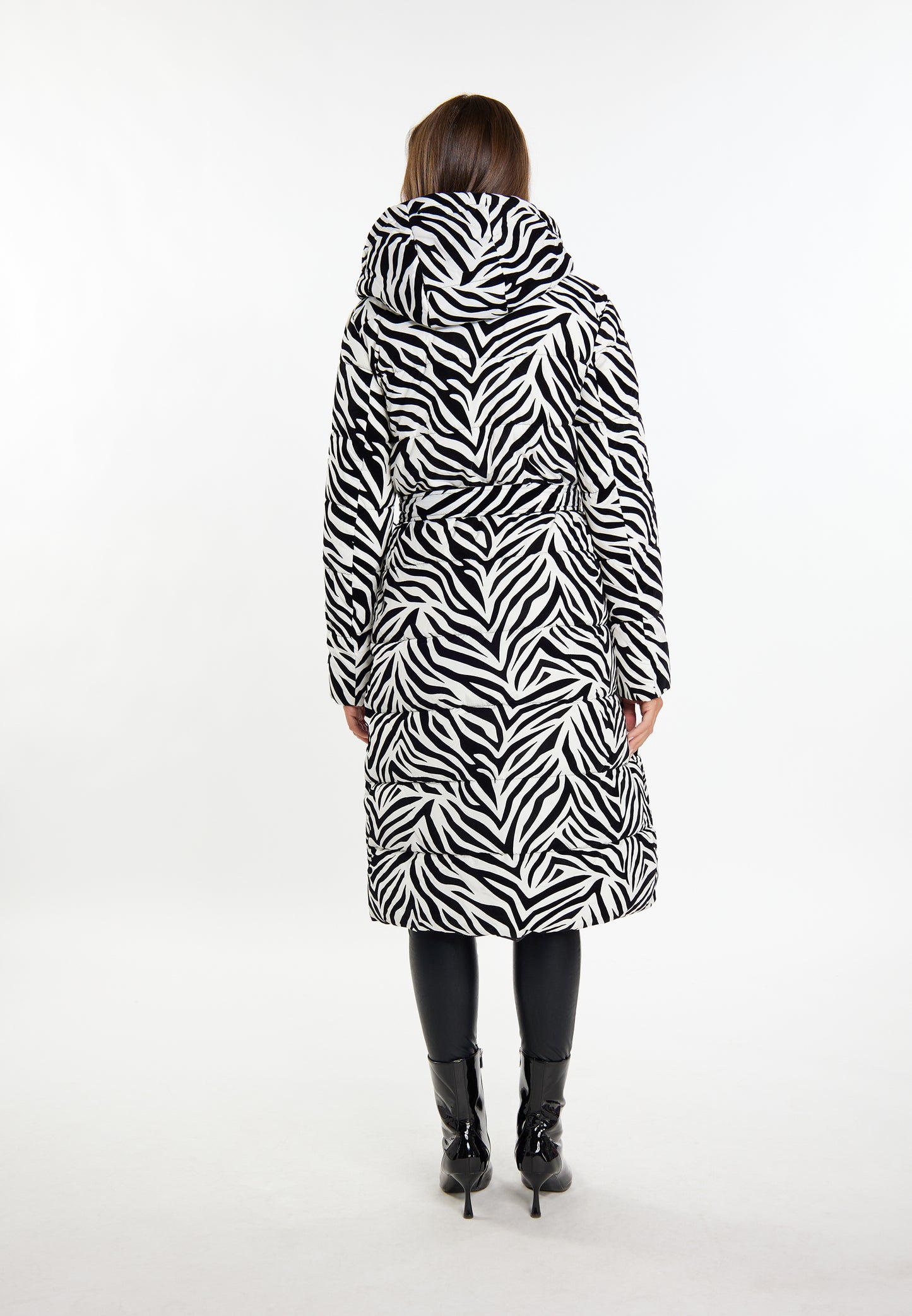 faina Kobiety Długi Pikowany Płaszcz