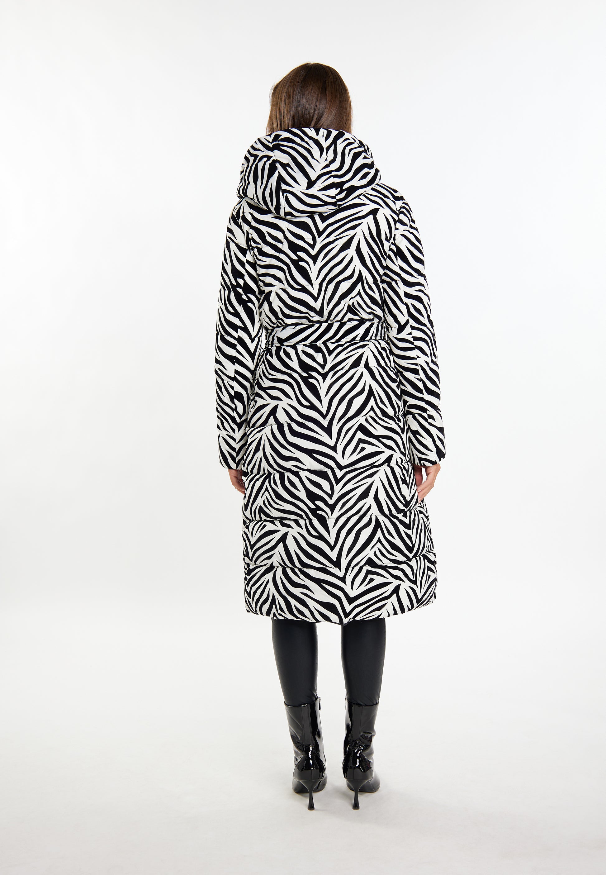 faina Kobiety Długi Pikowany Płaszcz