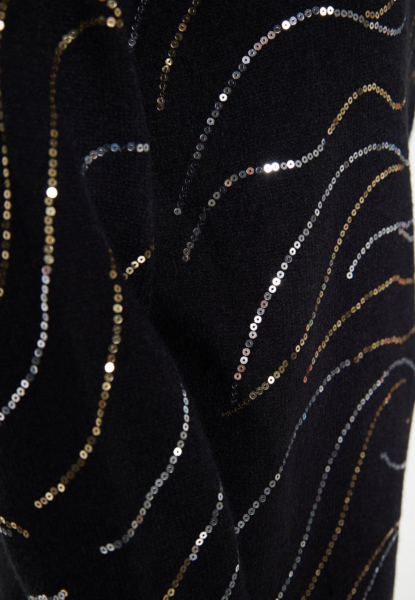 Usha black label Women's Knit Sweater