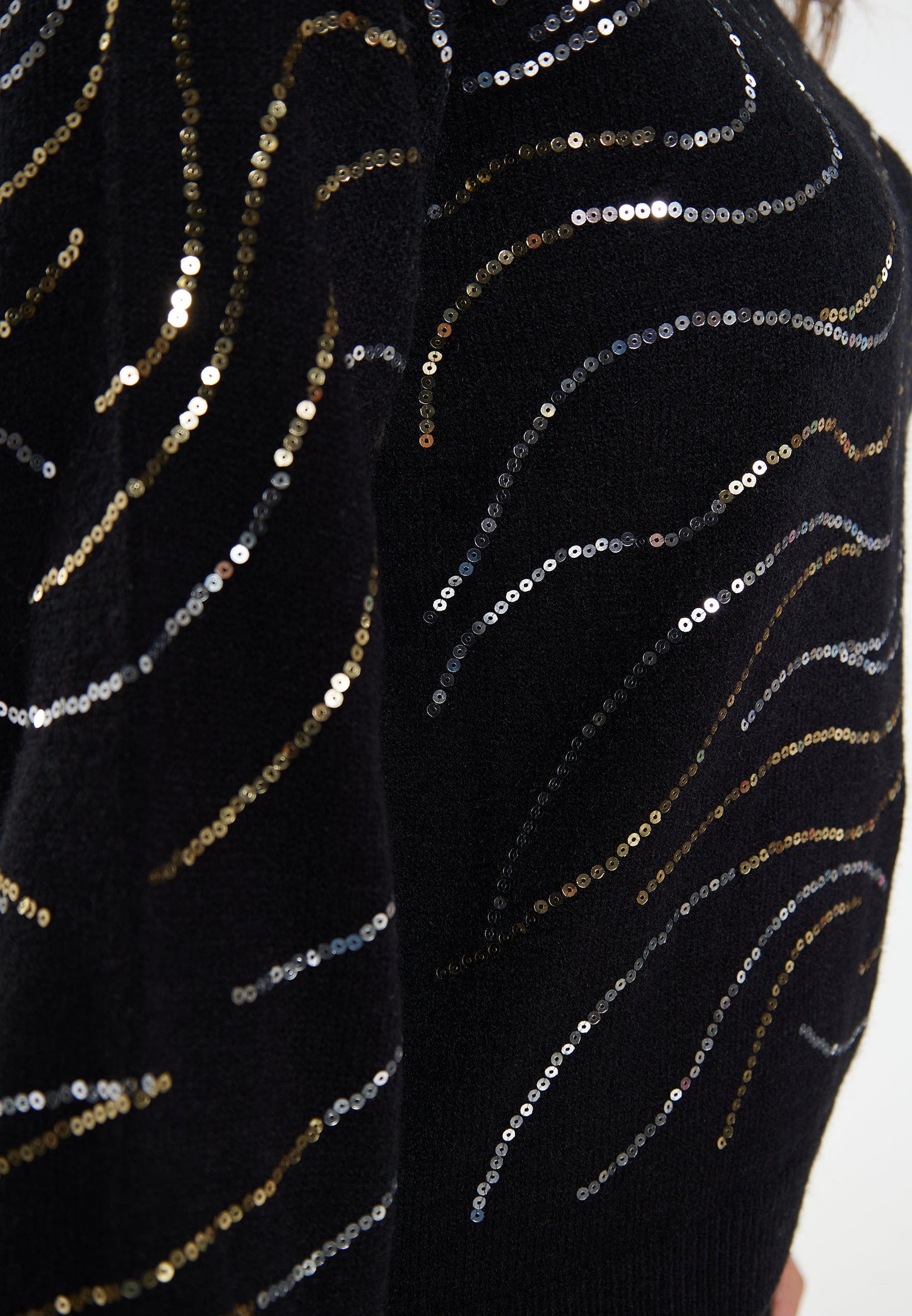 Usha black label Women's Knit Sweater