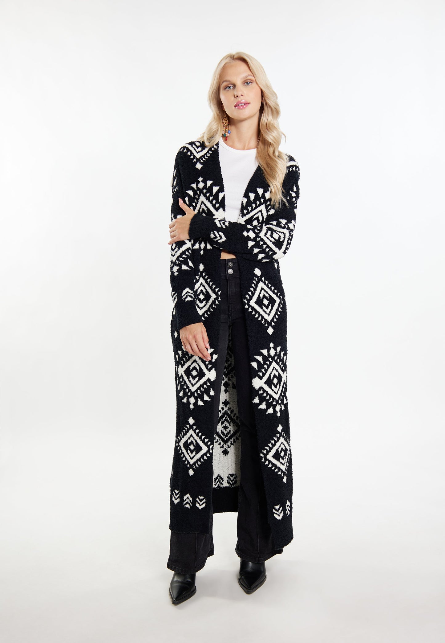 Izia Women's Long Cardigan