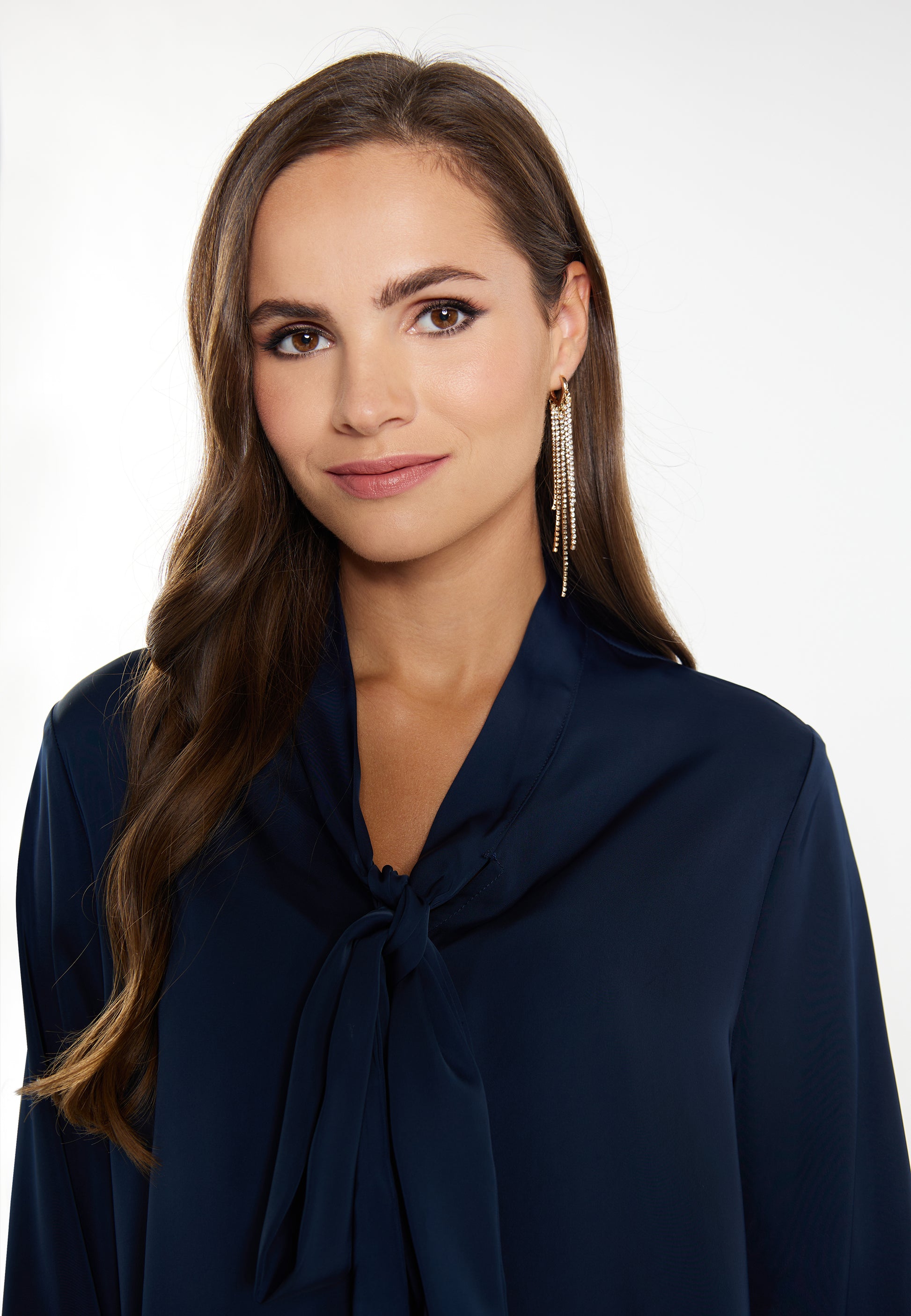 faina Kobiety Bluzka z wiązaniem przy szyi