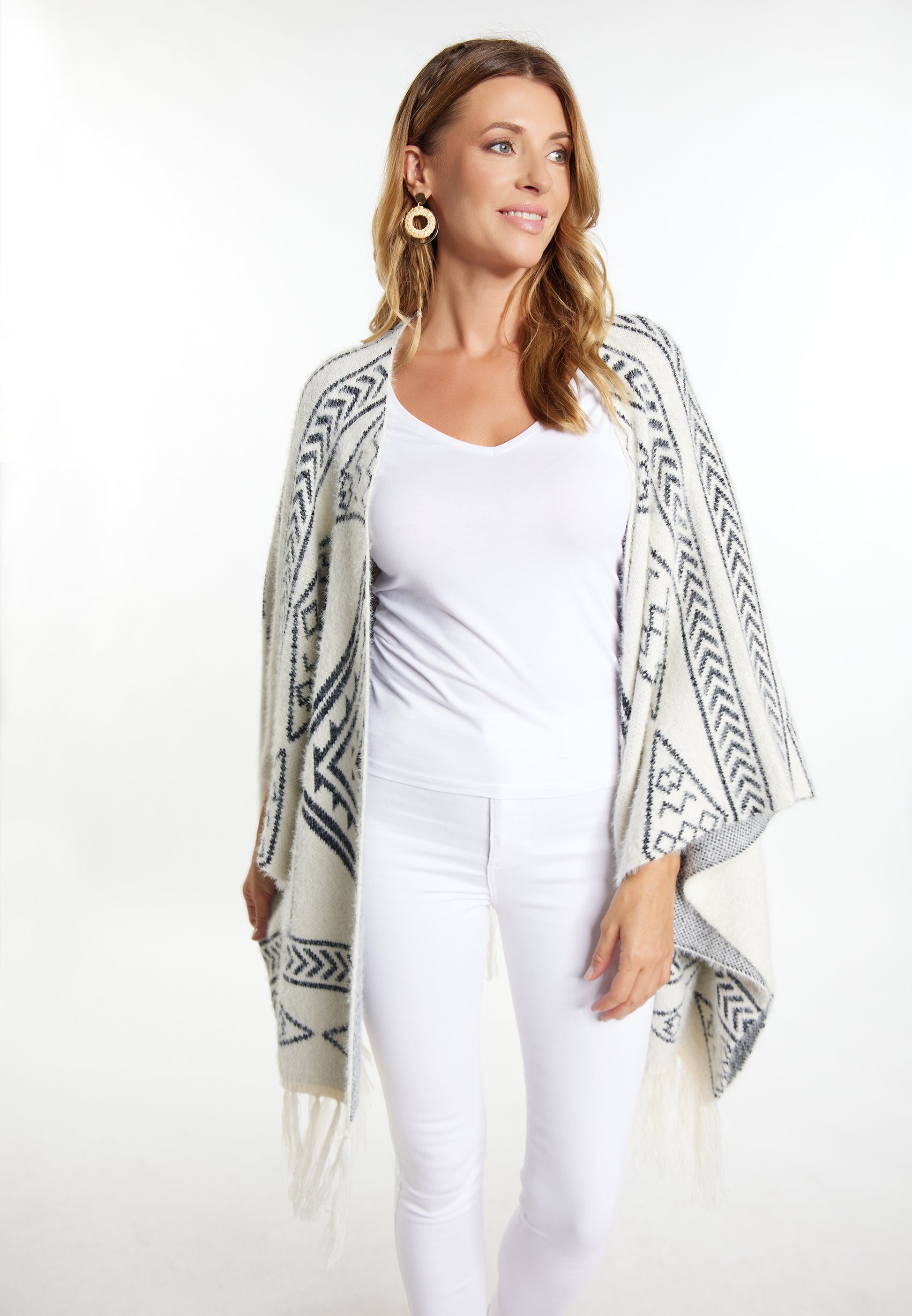 usha FESTIVAL Women's Knit Poncho