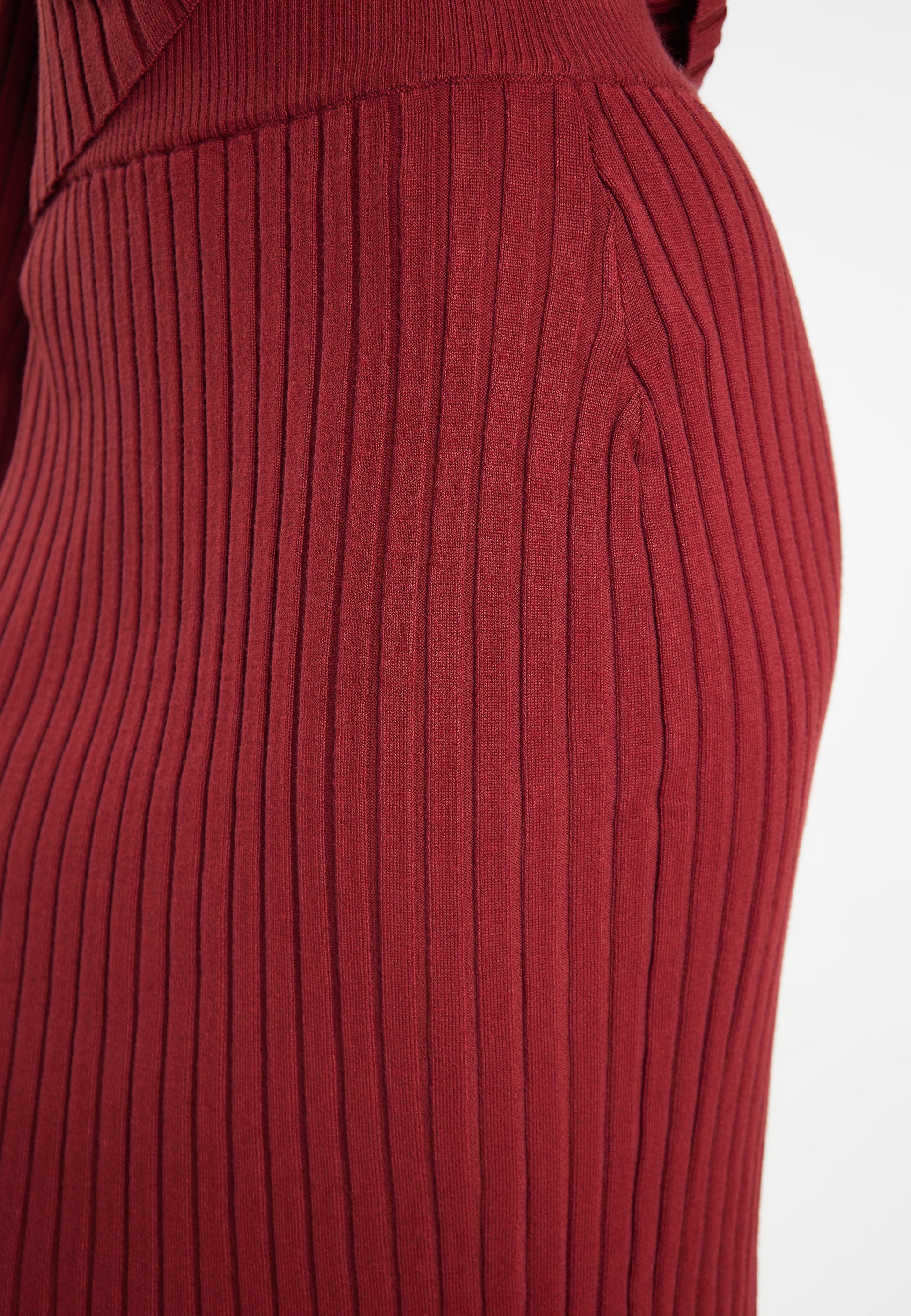 Faina Women's Skirt With A Ribbed Knit Look