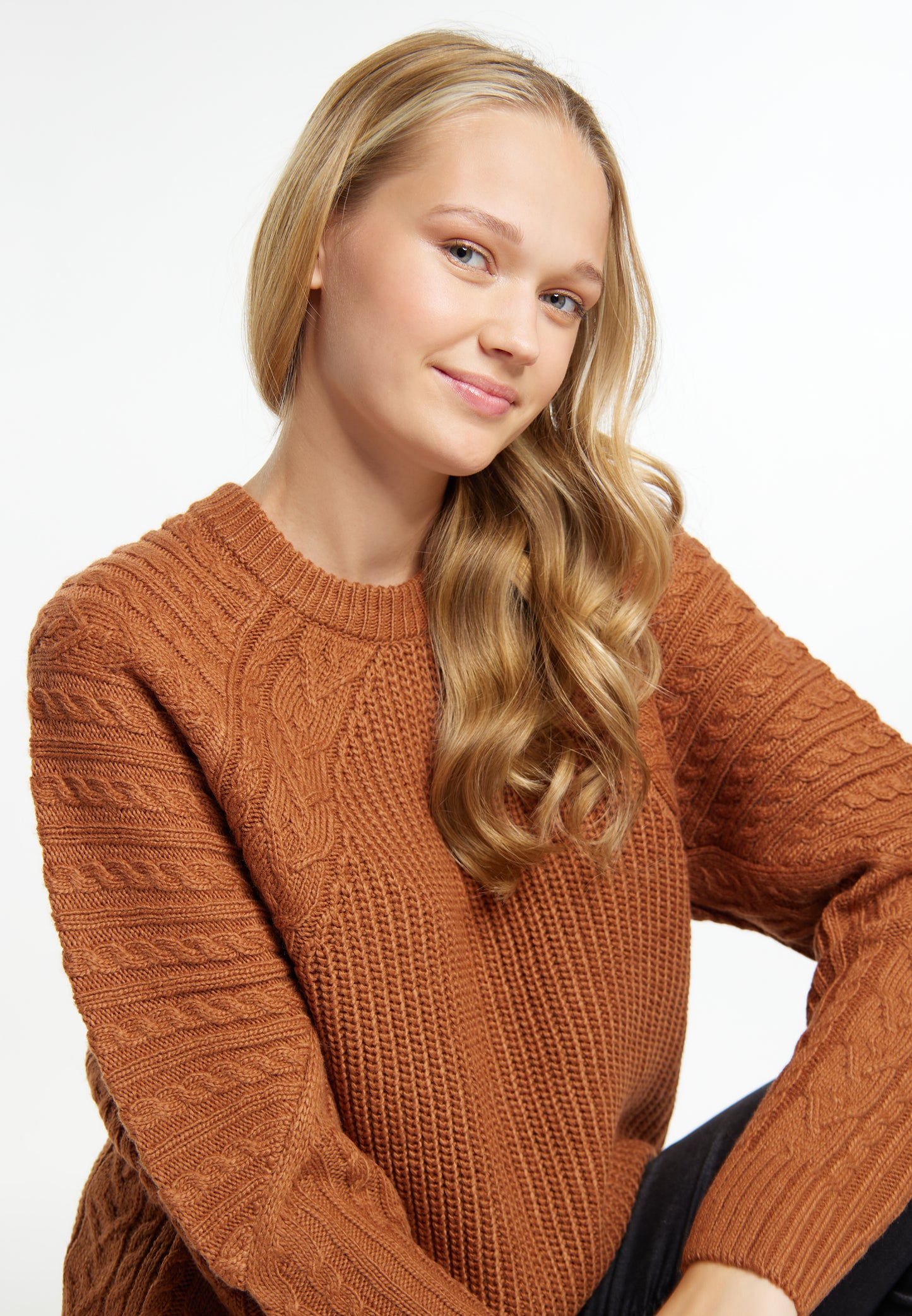 myMo Women's Knitted Sweater