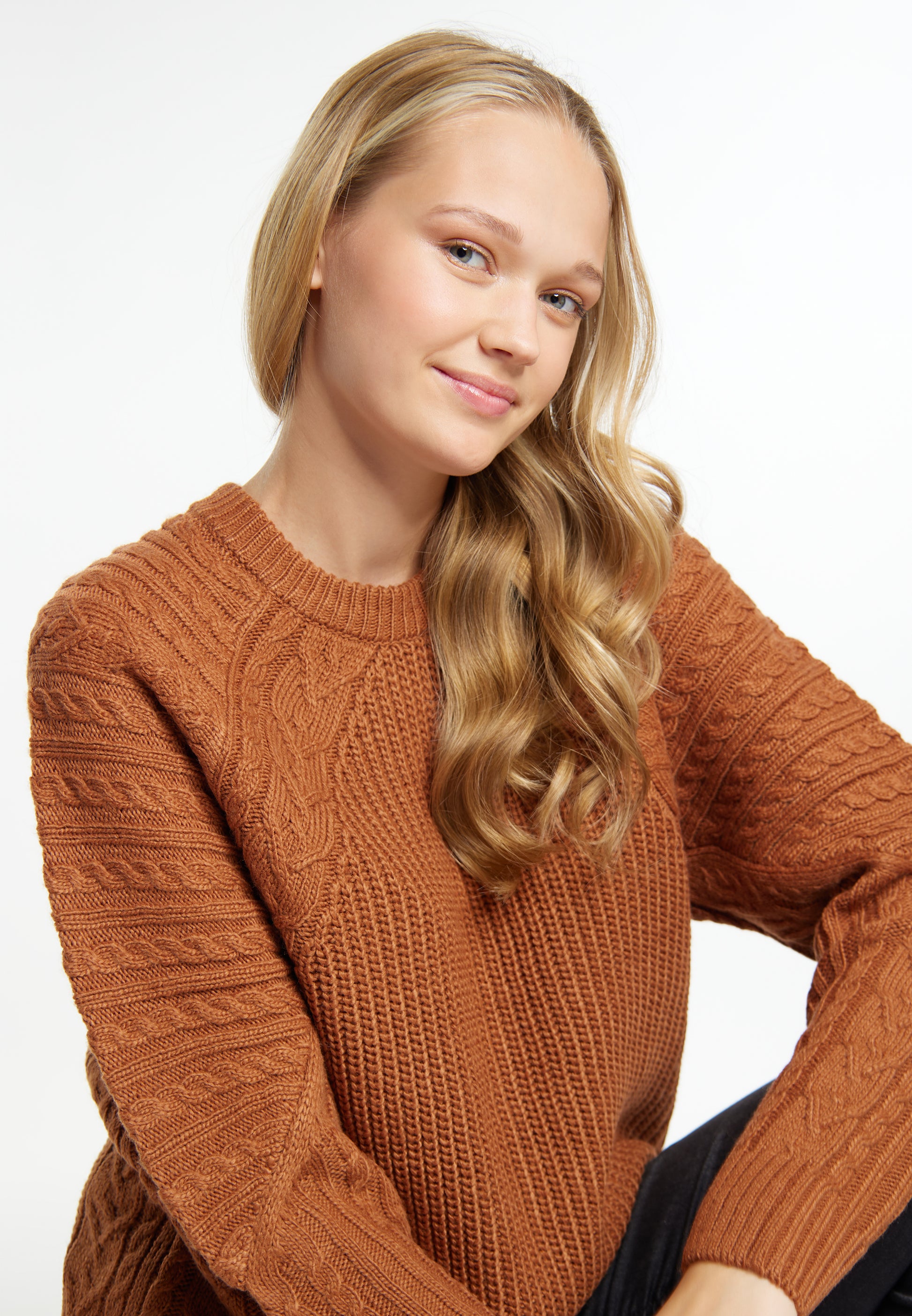 myMo Women's Knitted Sweater
