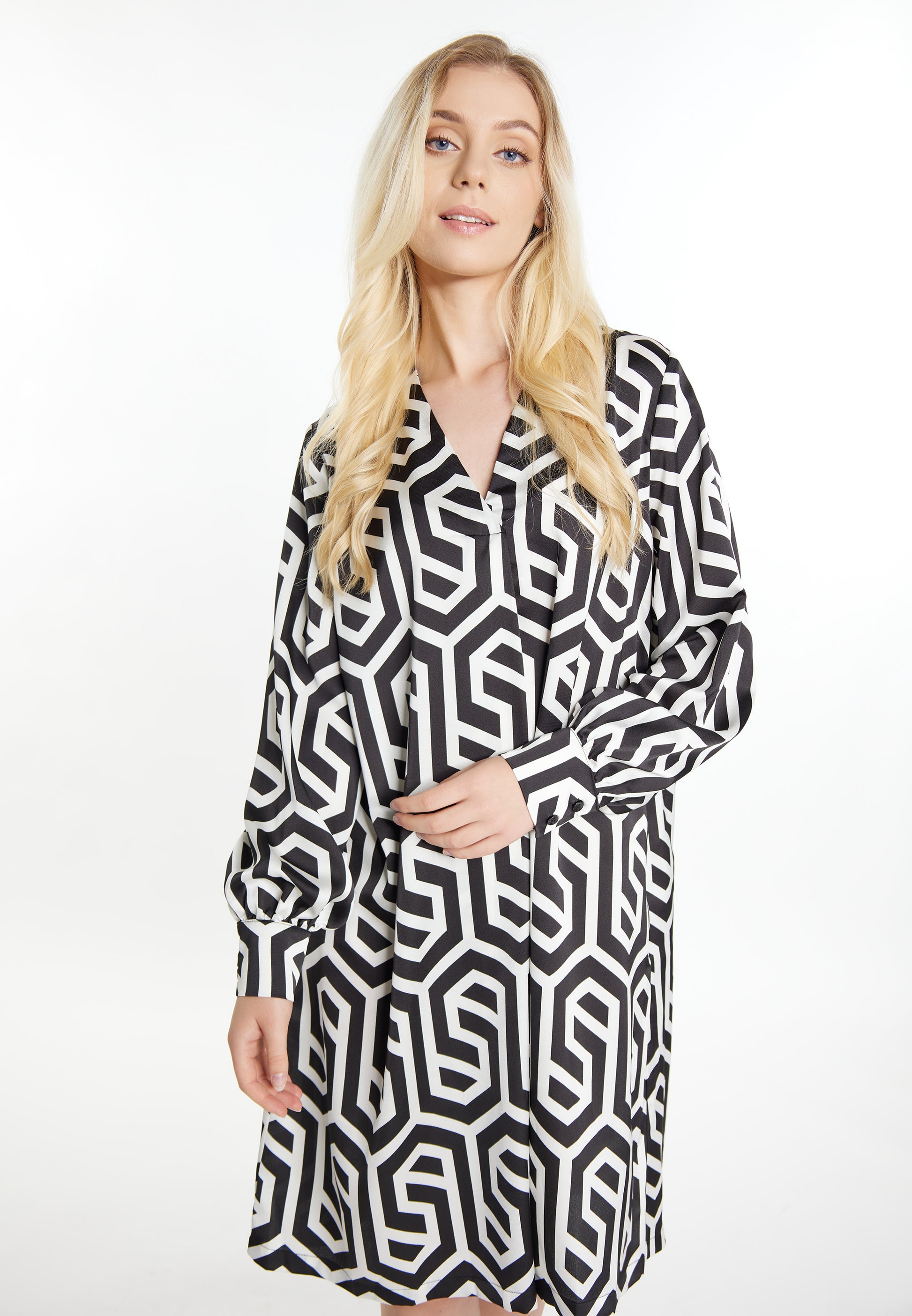 DreiMaster Klassik Women's Midi Dress