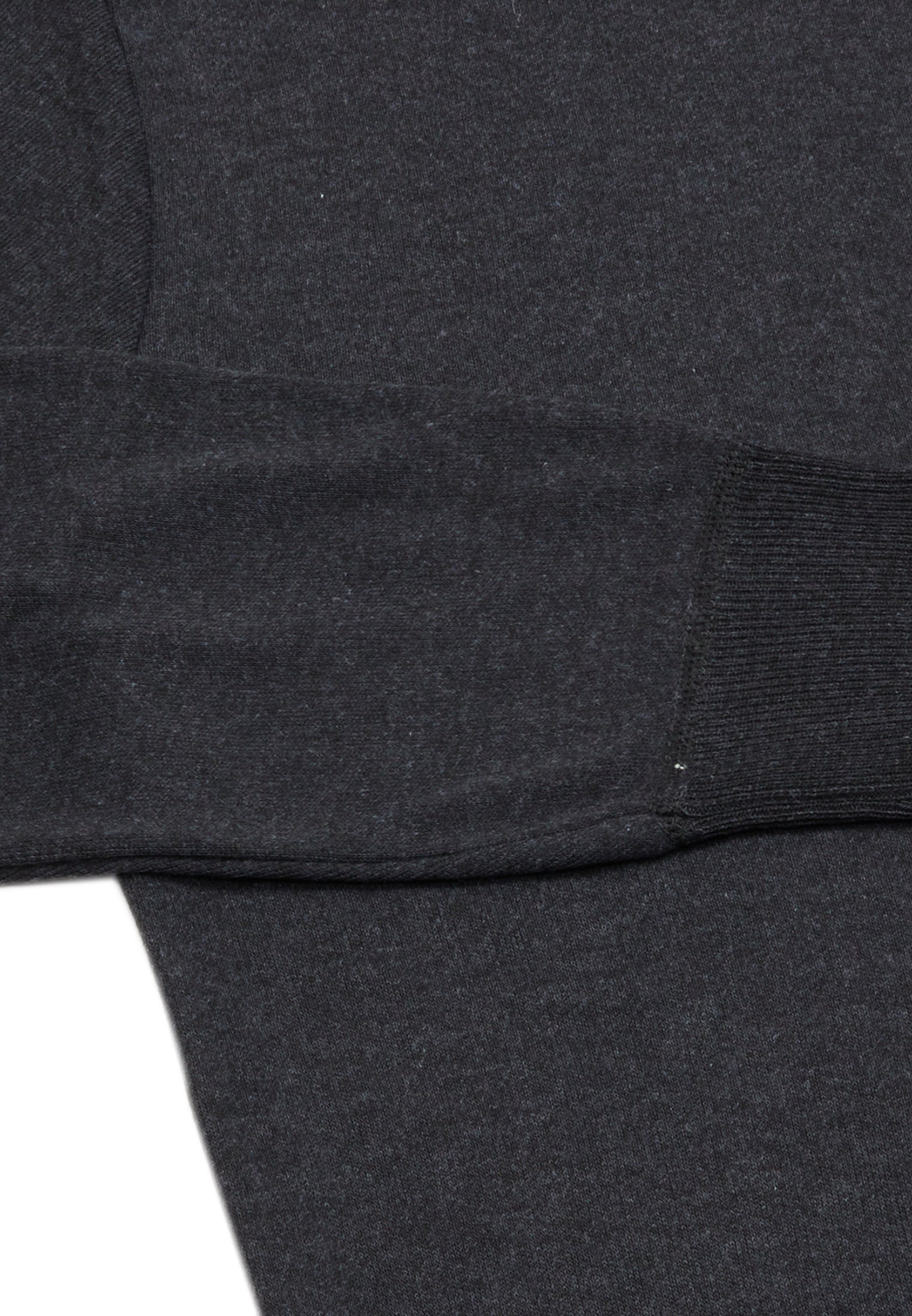 <source>
boline Męski sweter
</source>