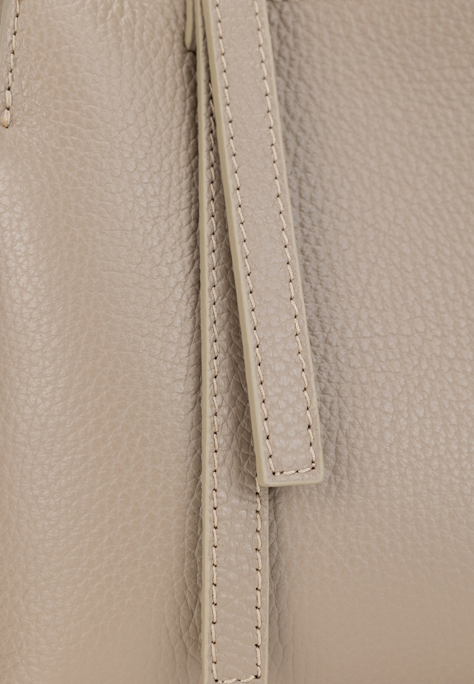 usha Women's Handbag