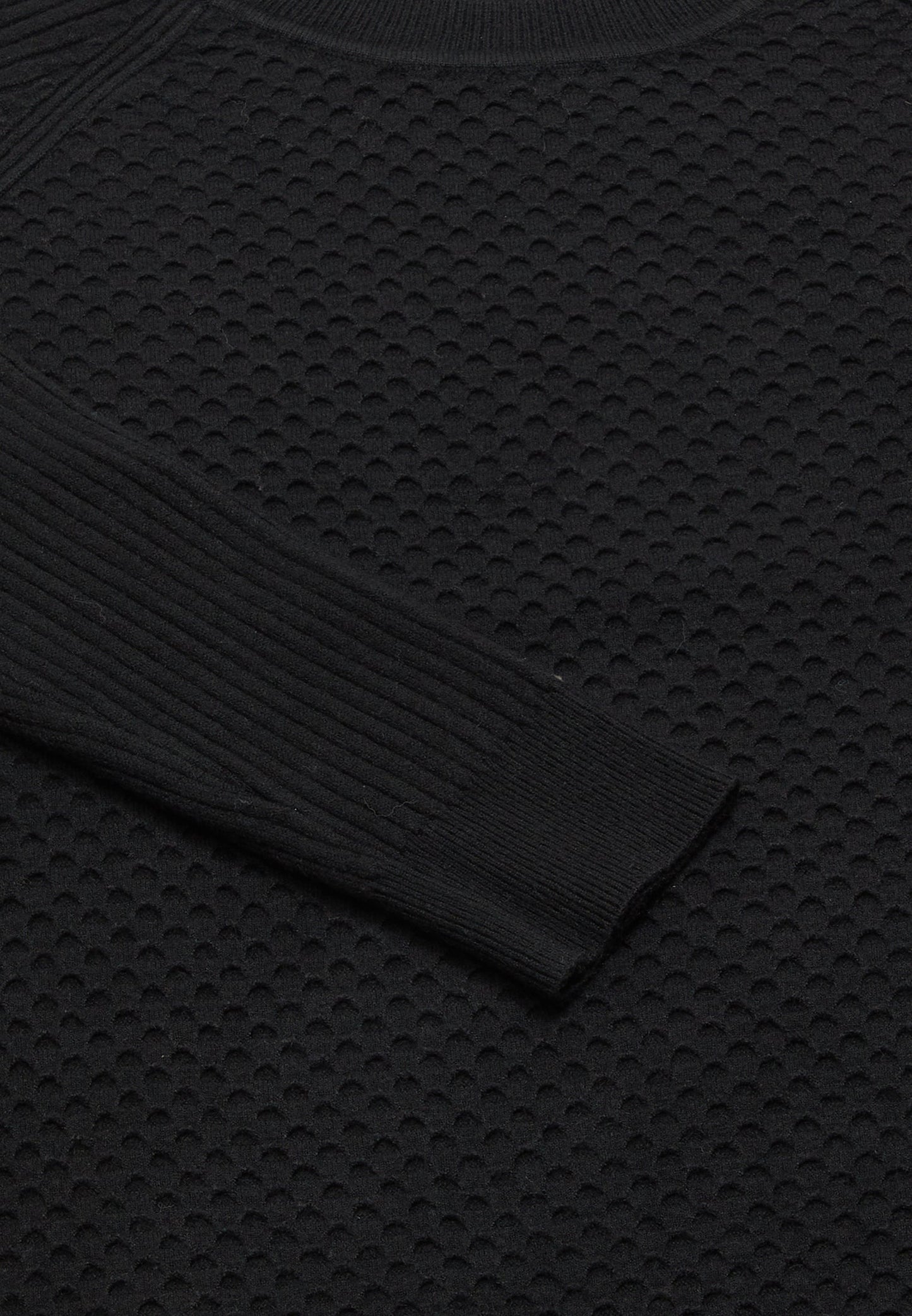 Carato Women's Knitted Sweater