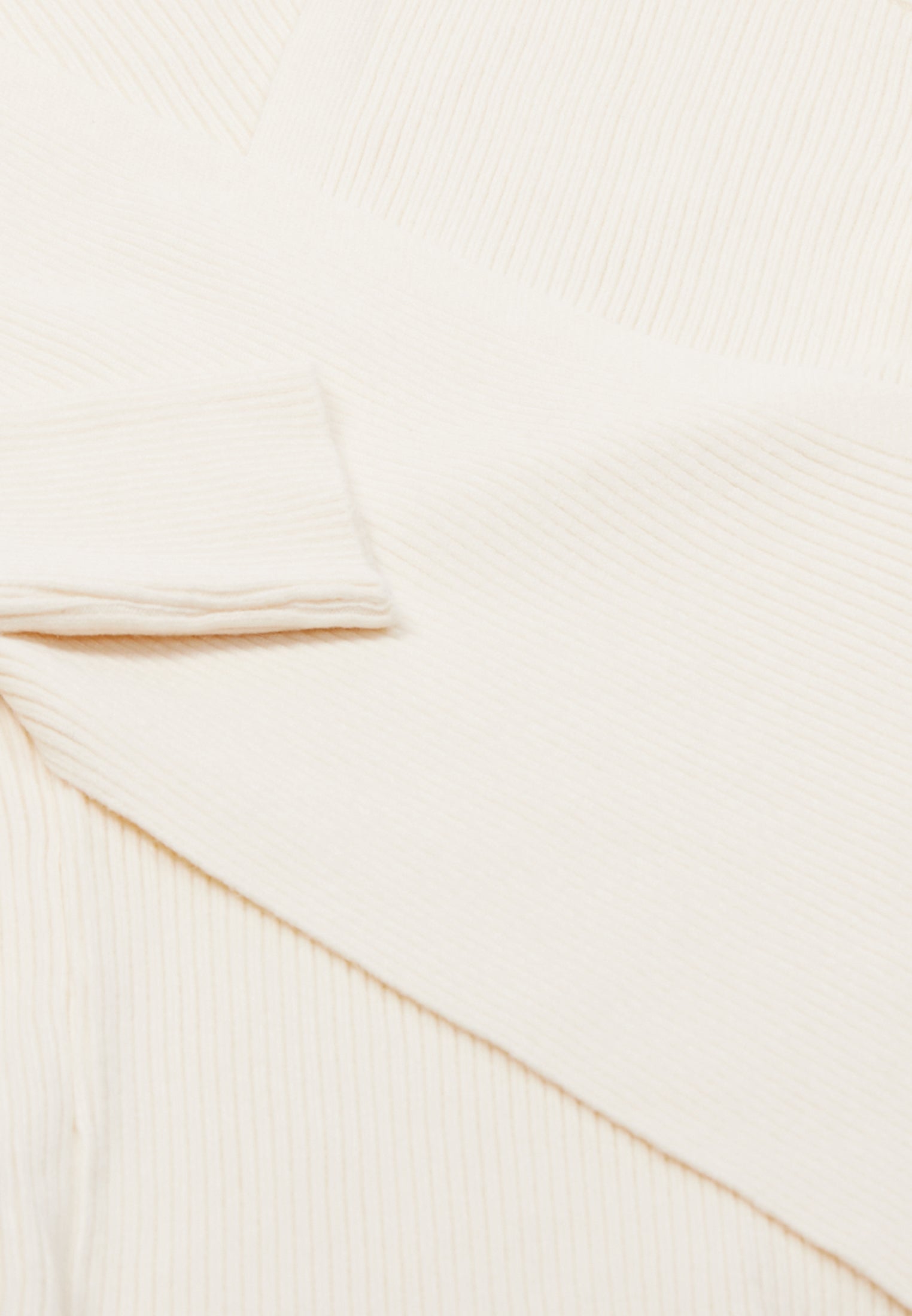 Naemi Women's Knitted Sweater