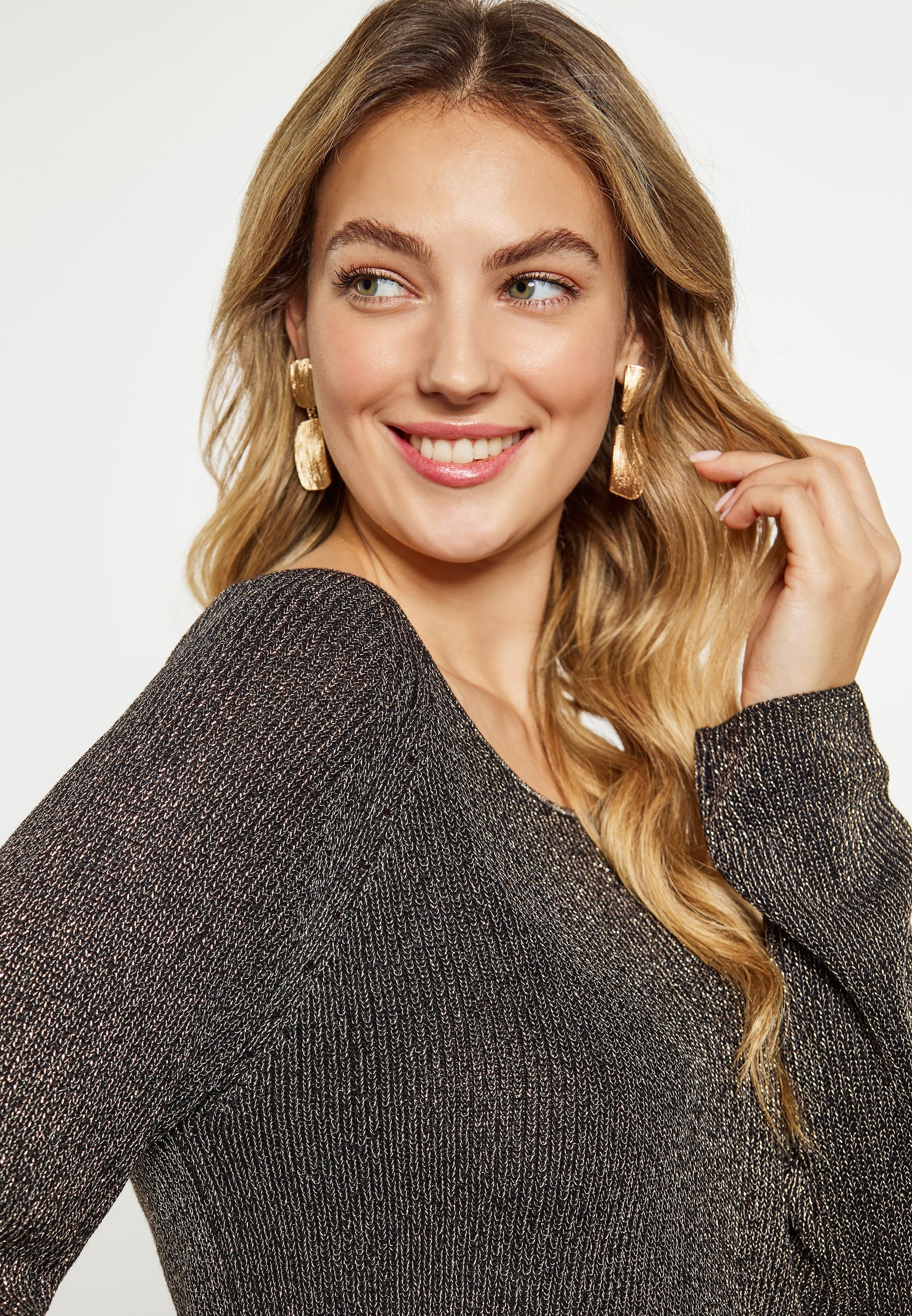Faina Women's Sweater