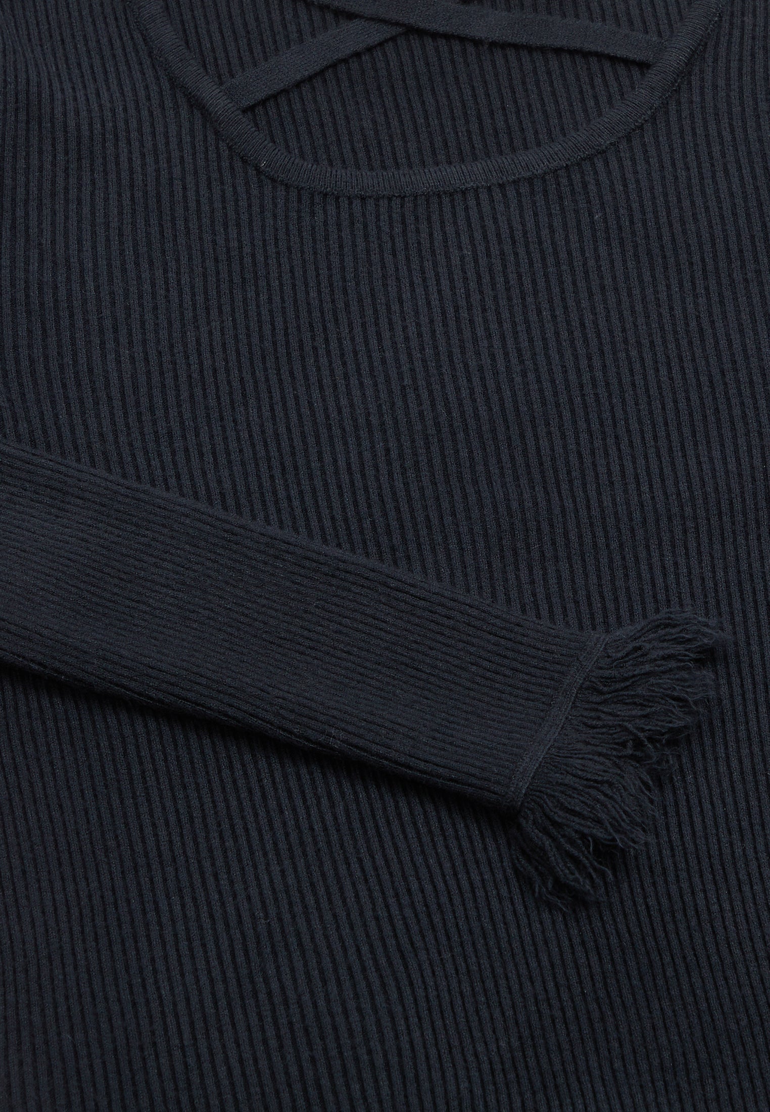 Qisha Women's Knitted Sweater