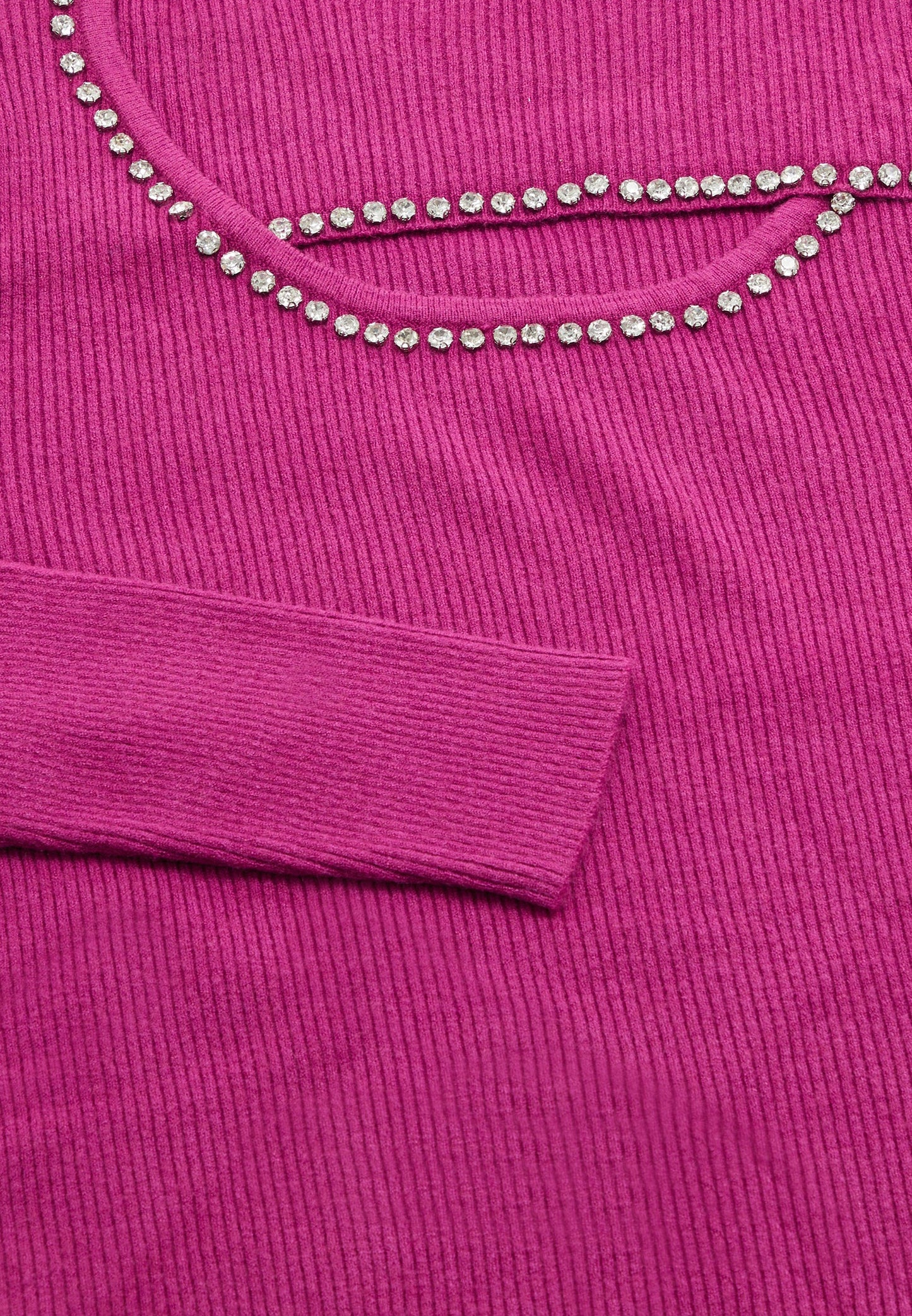 Nolie Women's Knitted Sweater