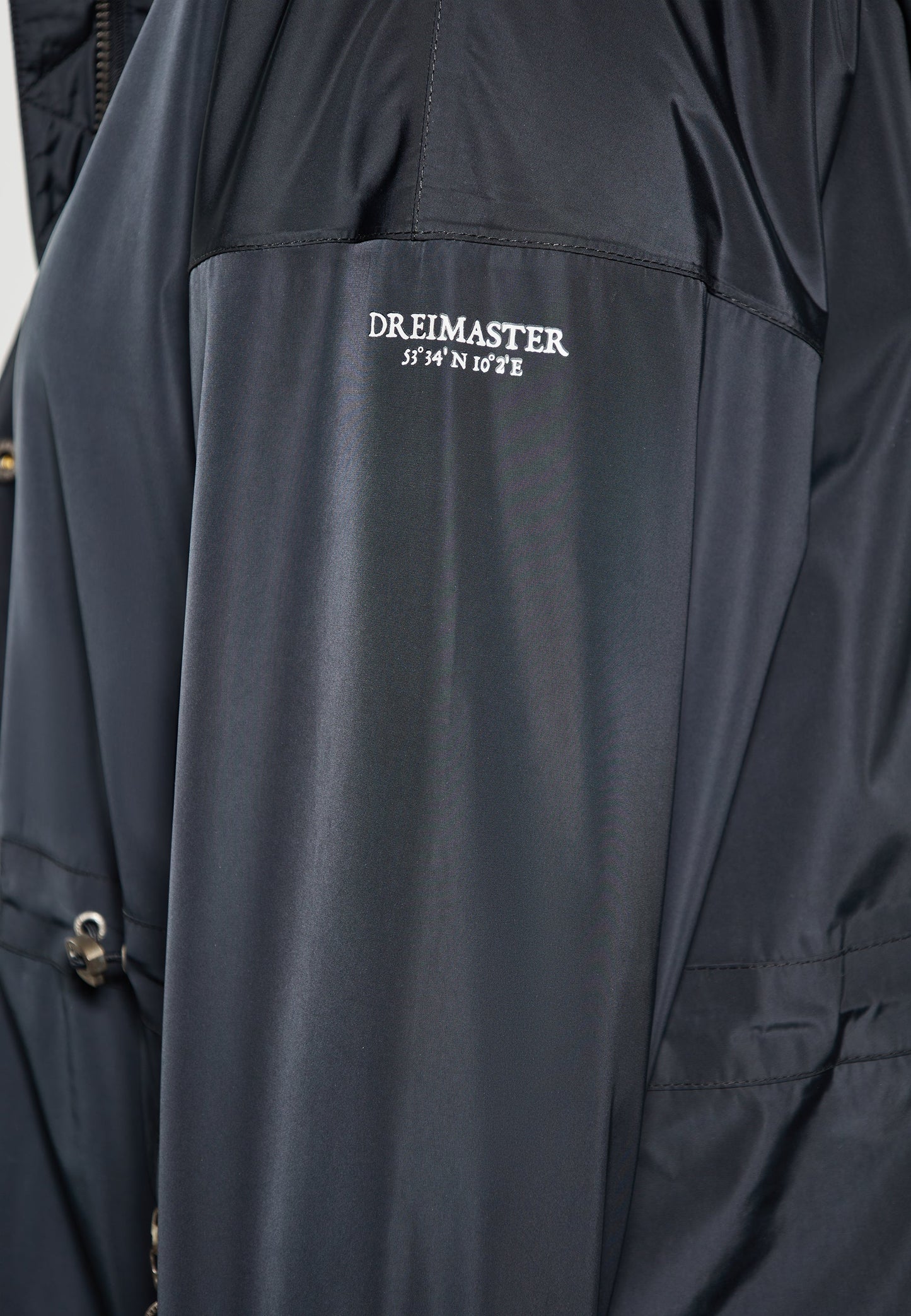 Dreimaster maritim Women's Raincoat Made From Recycled Materials