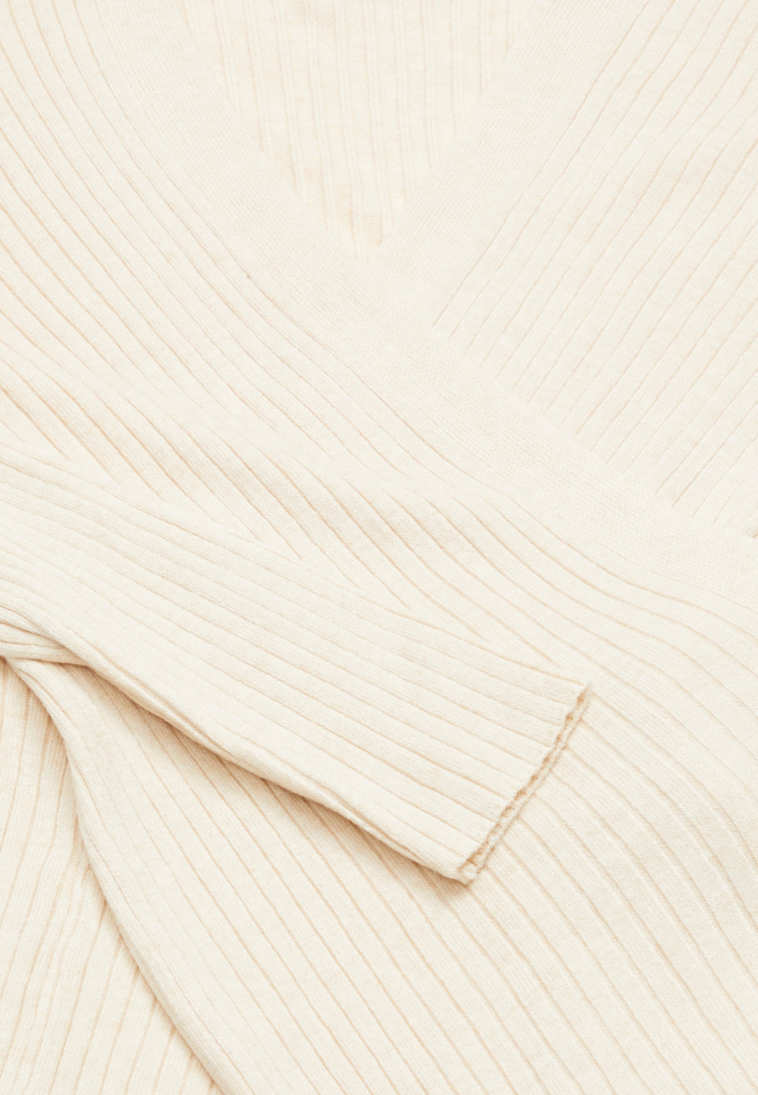 Naemi Women's Knitted Sweater