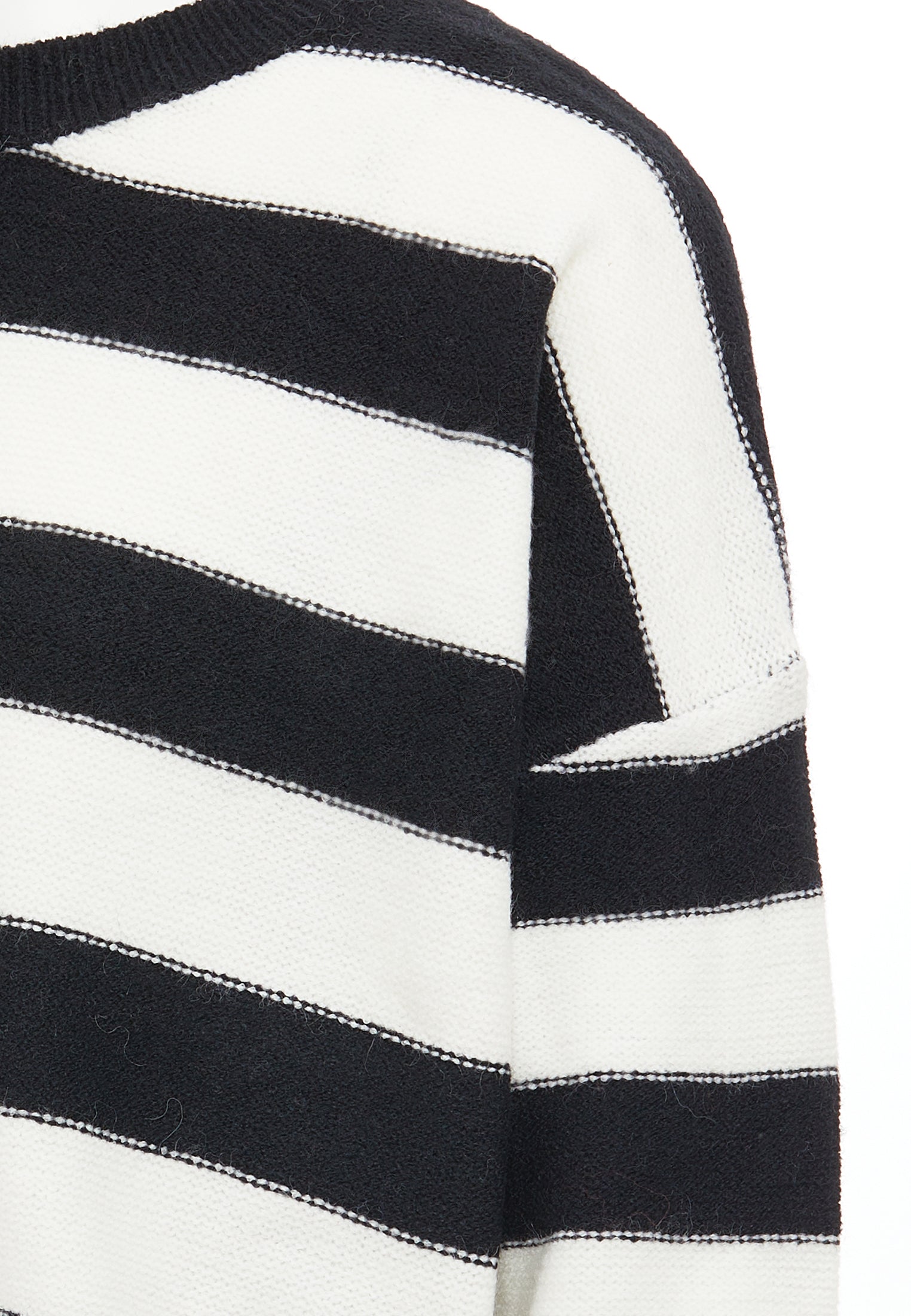 Faina Women's Sweater