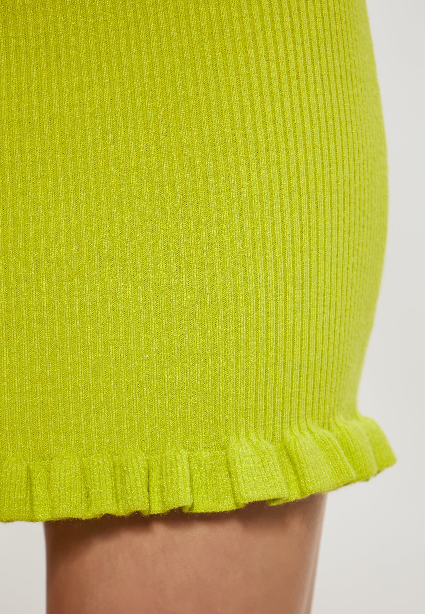 SWIRLY Women's Skirt