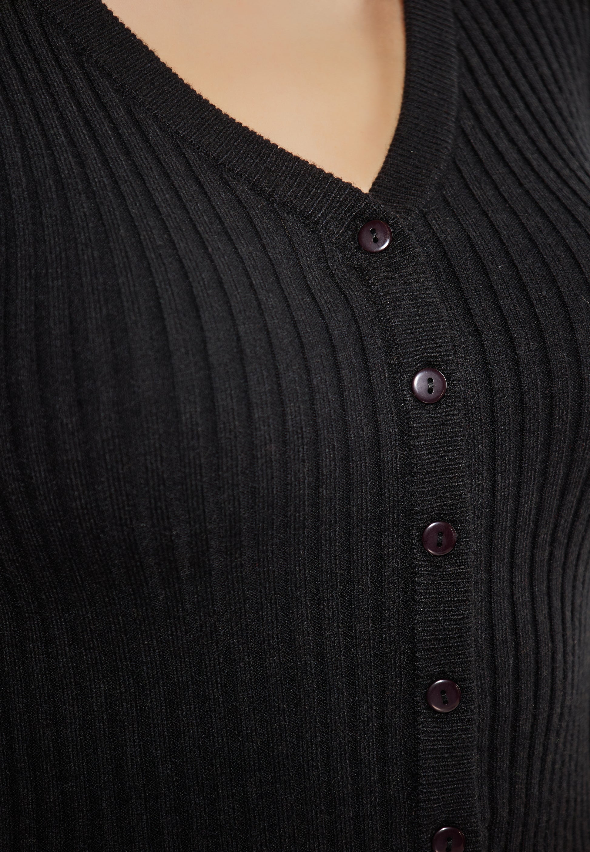 SWIRLY Women's Cropped Cardigan