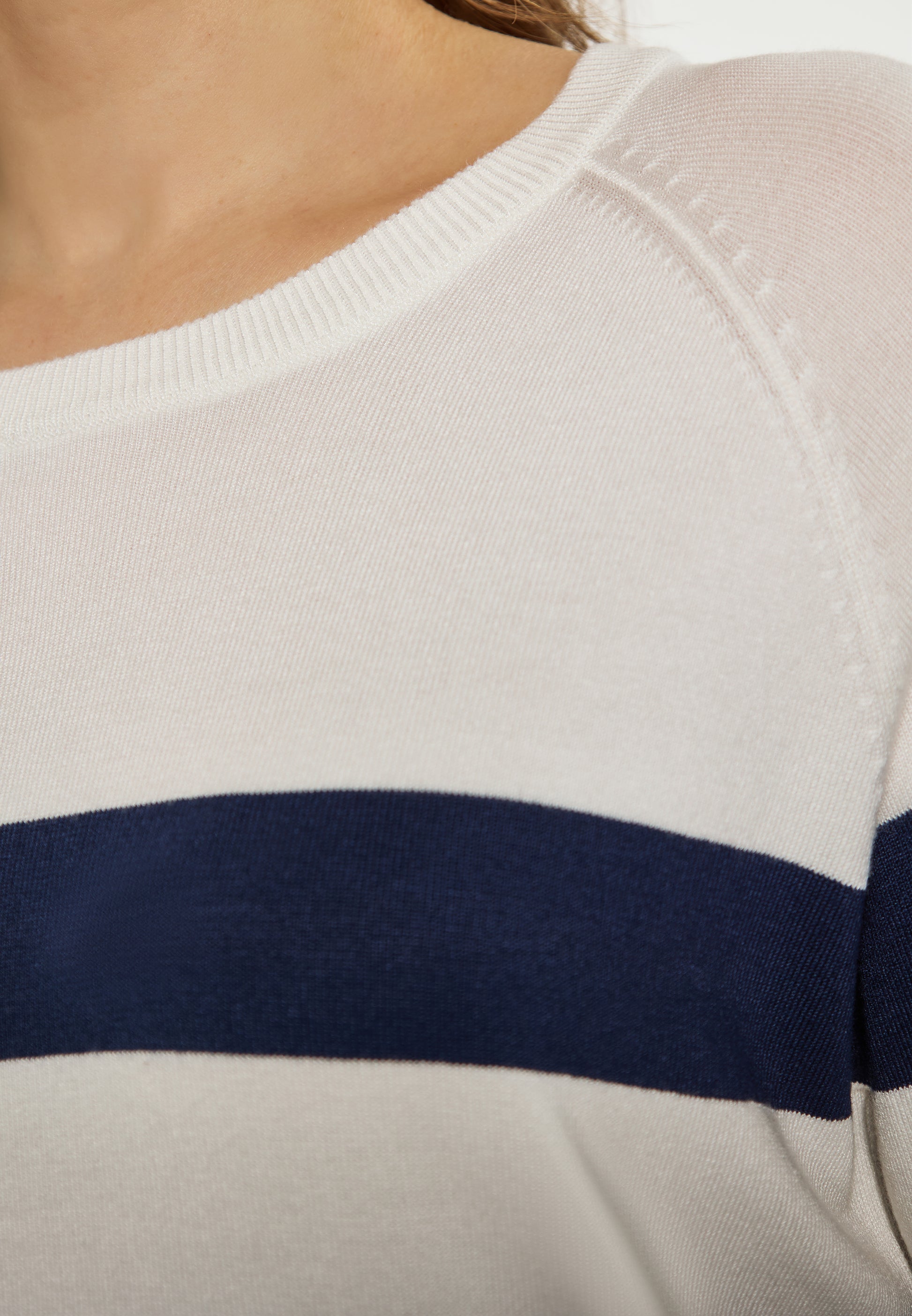 Sweter SANIKA Kobiety