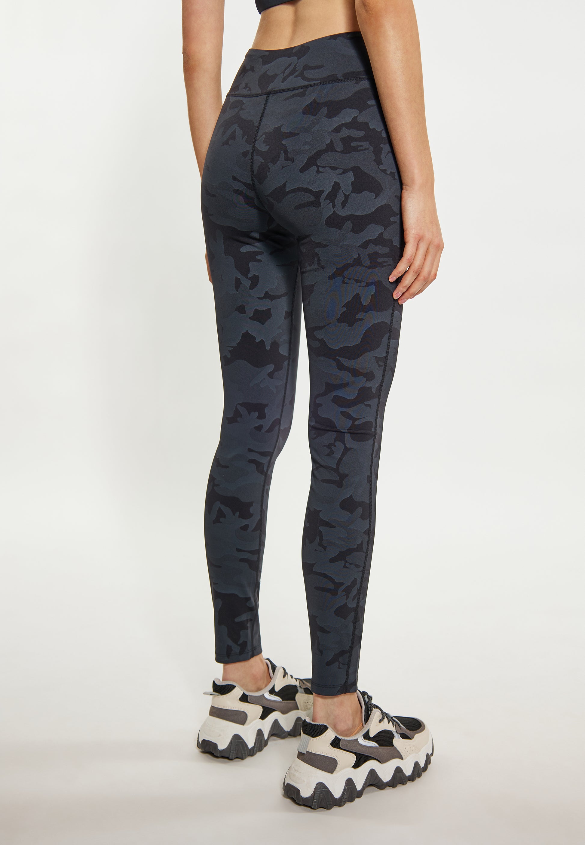 TUFFSKULL Women's Pants