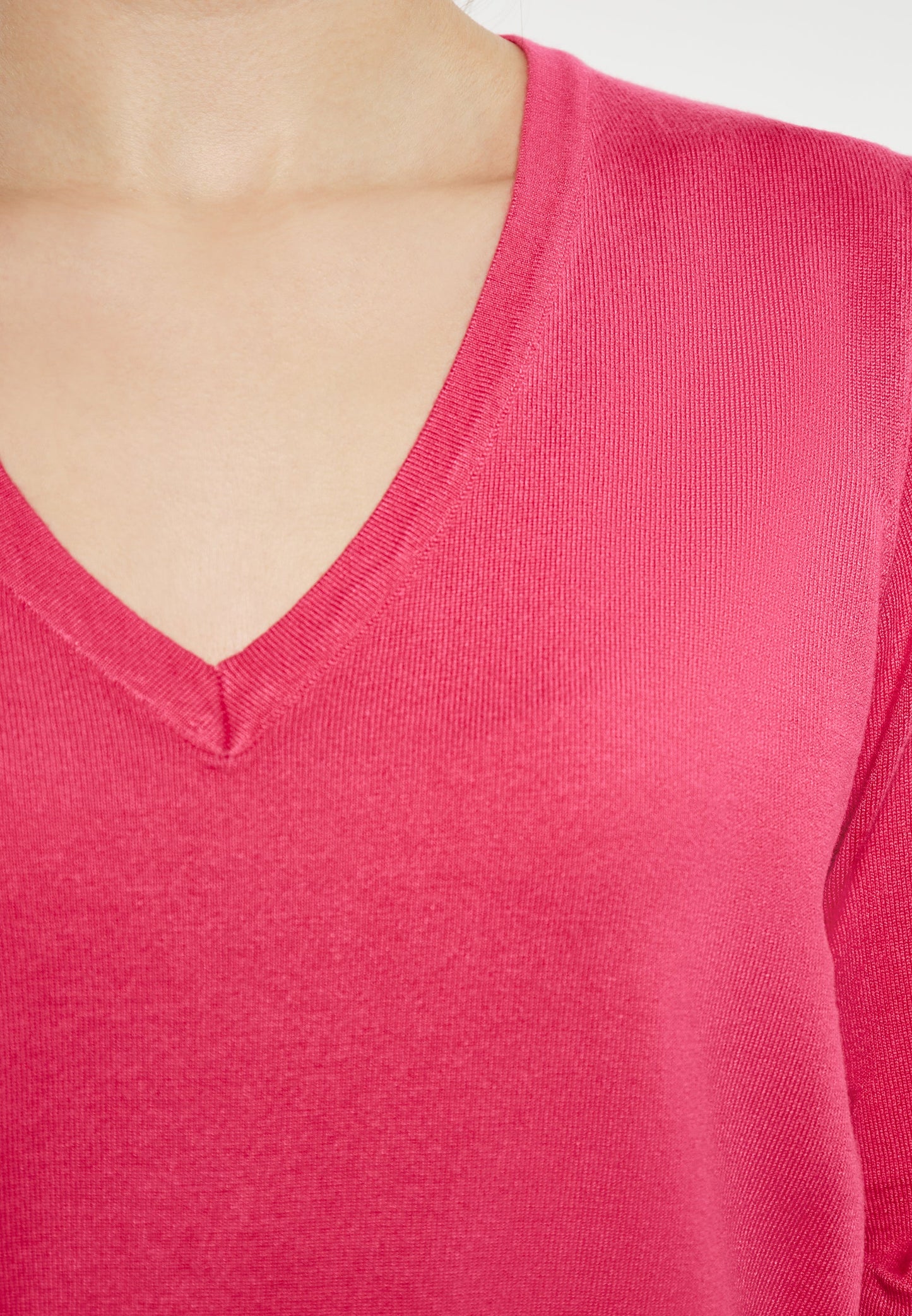 Naemi Women's Sweater