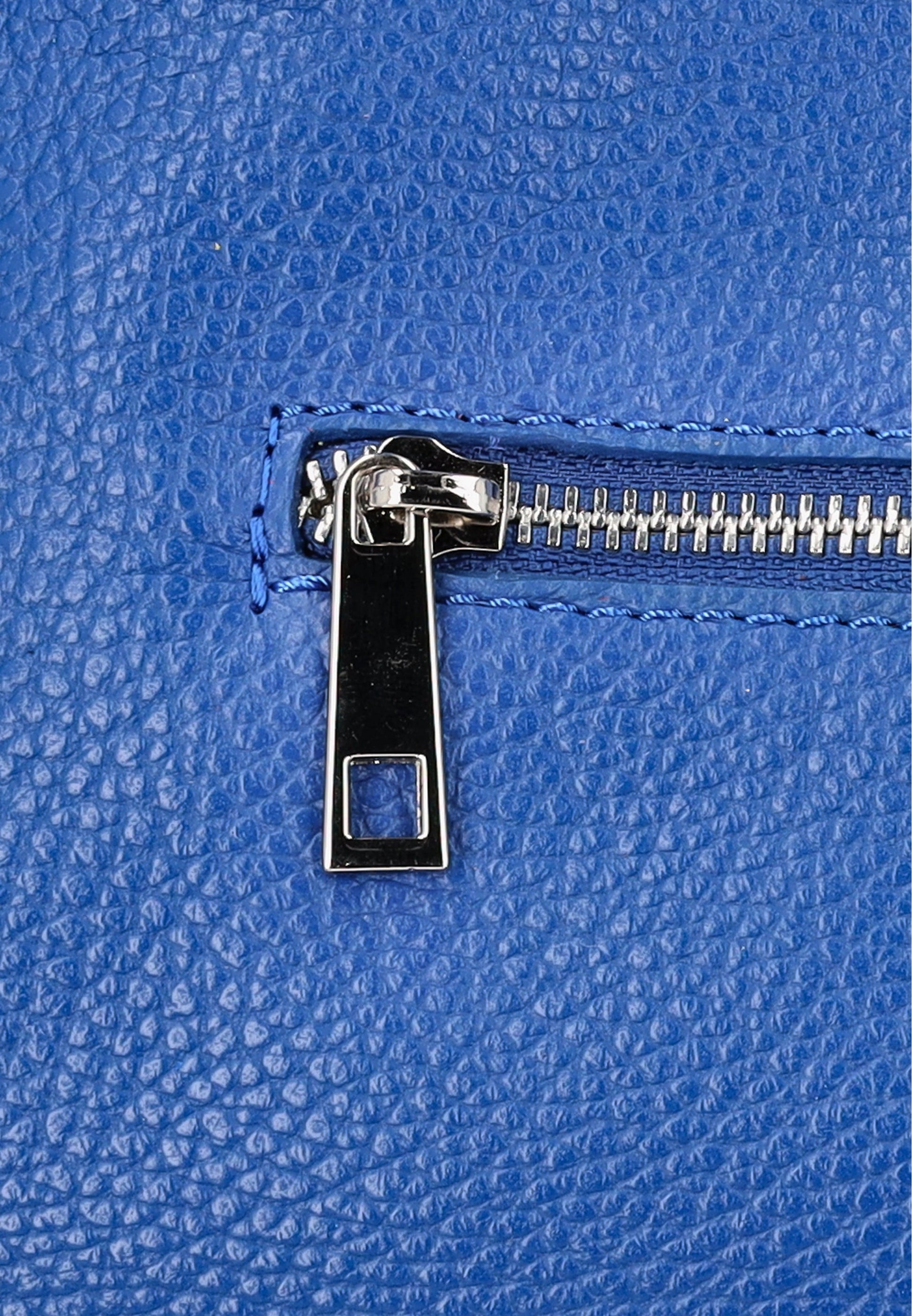 Faina Women's Shoulder Bag 