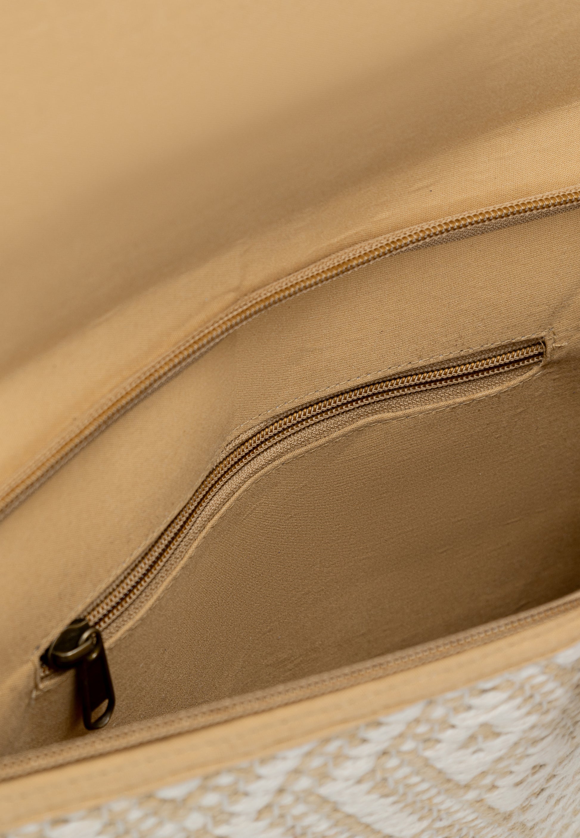 IZIA Women's Shoulder Bagâ 