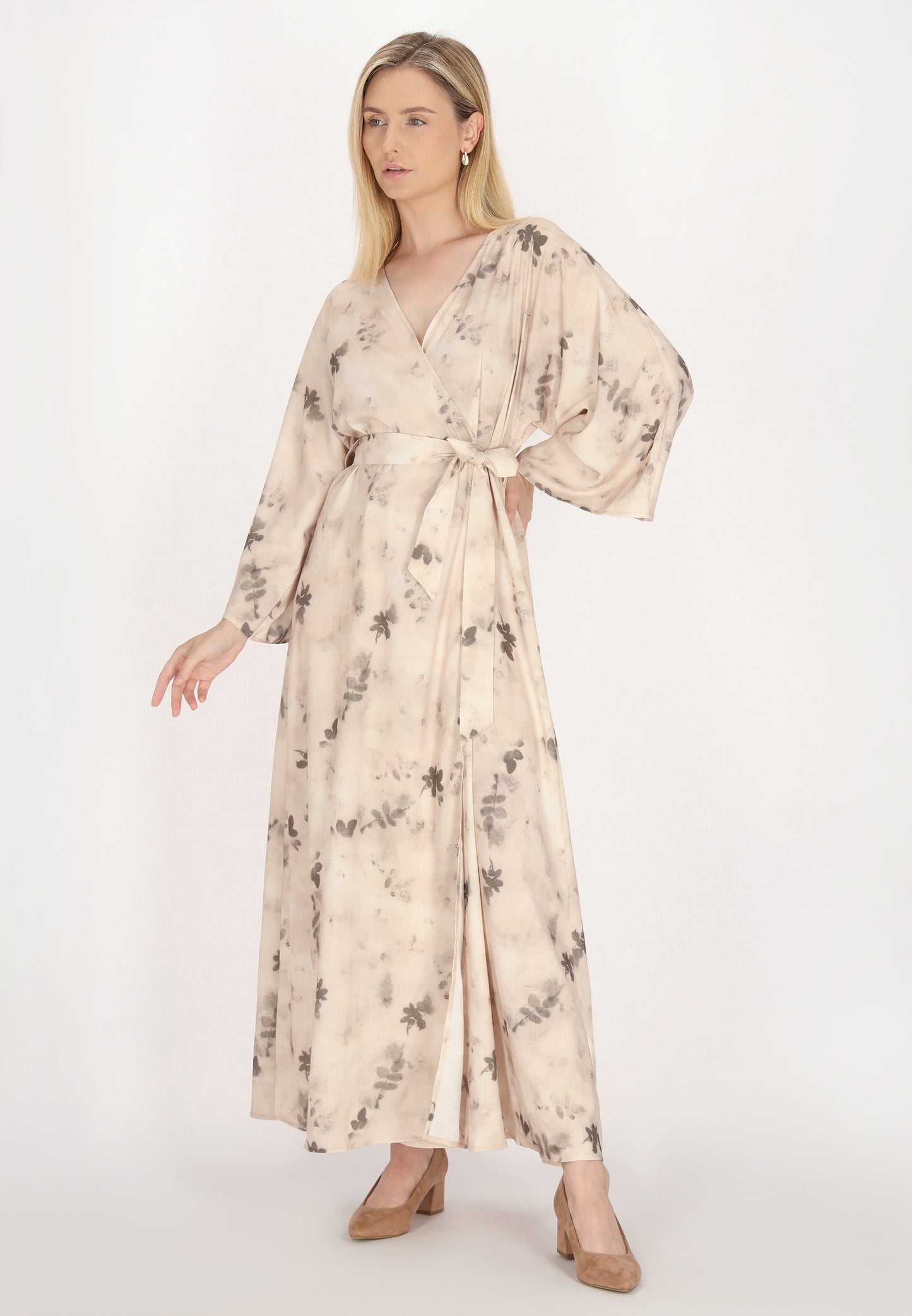 usha WHITE LABEL Sukienka Kimono dla Kobiety