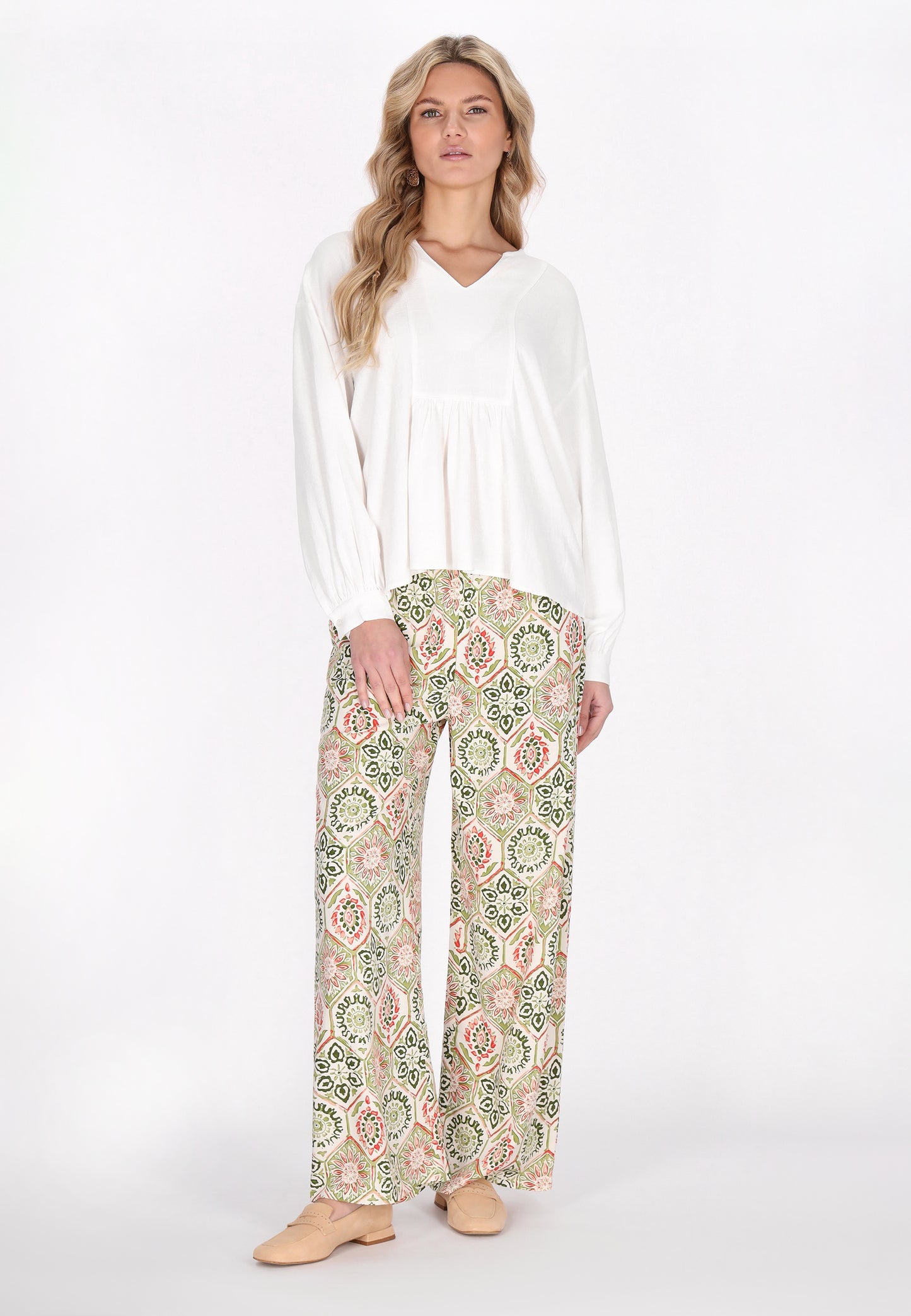 <source>
usha FESTIVAL Damen-Hosen
</source>