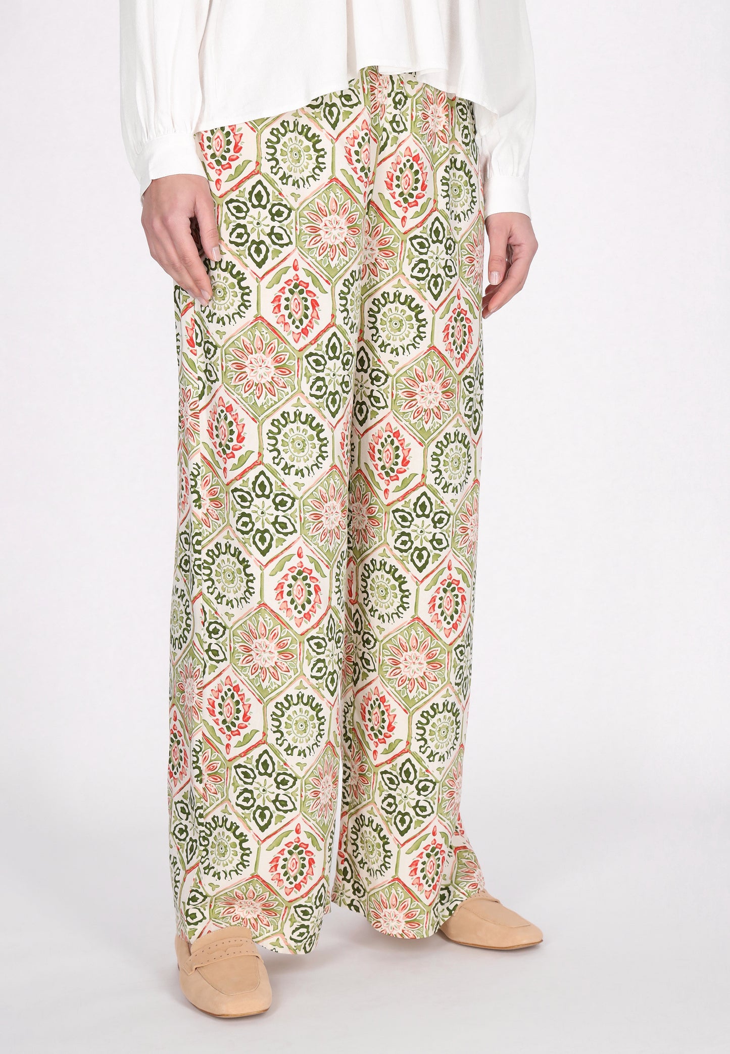 <source>
usha FESTIVAL Damen-Hosen
</source>