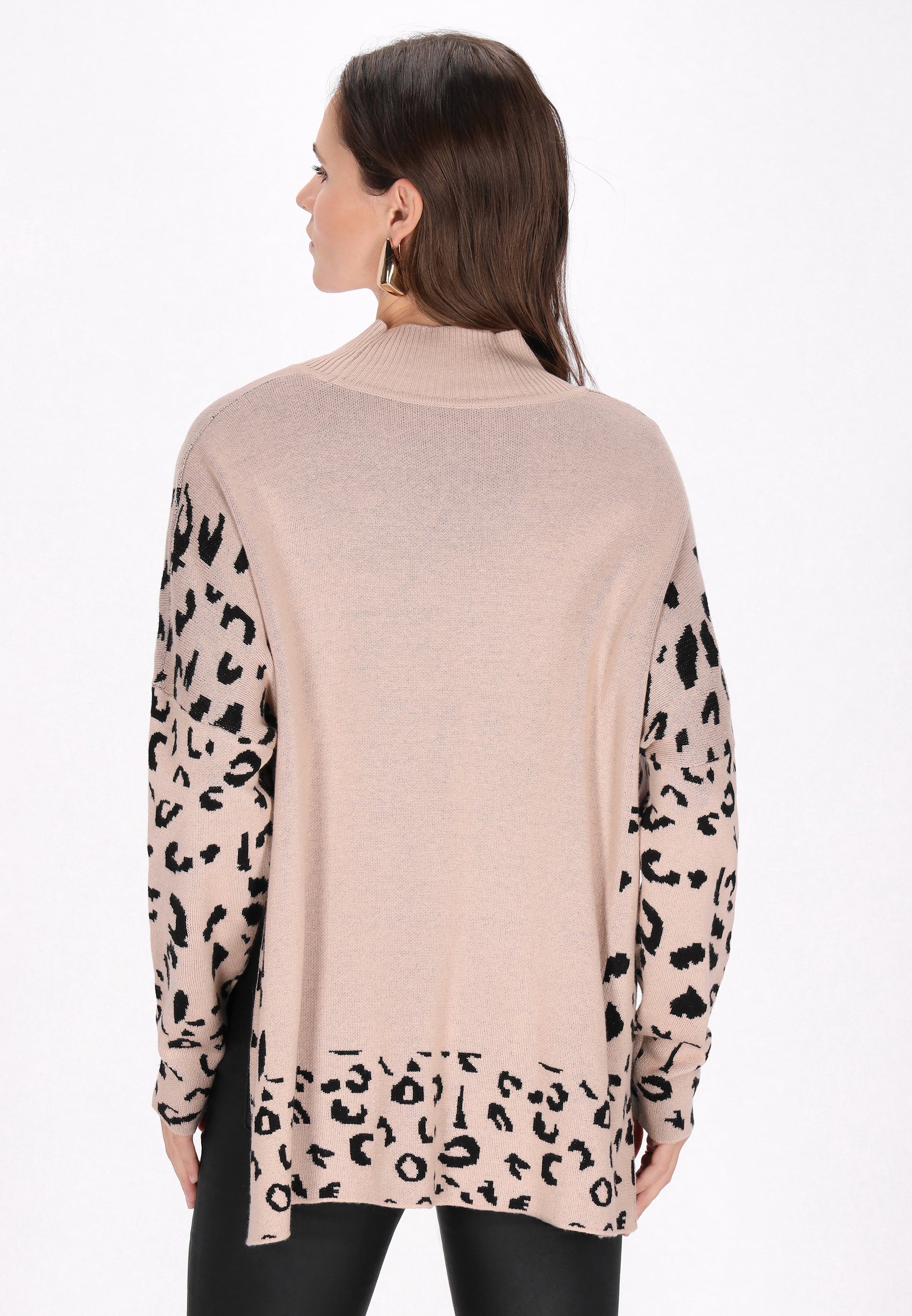 faina Women's Sweater